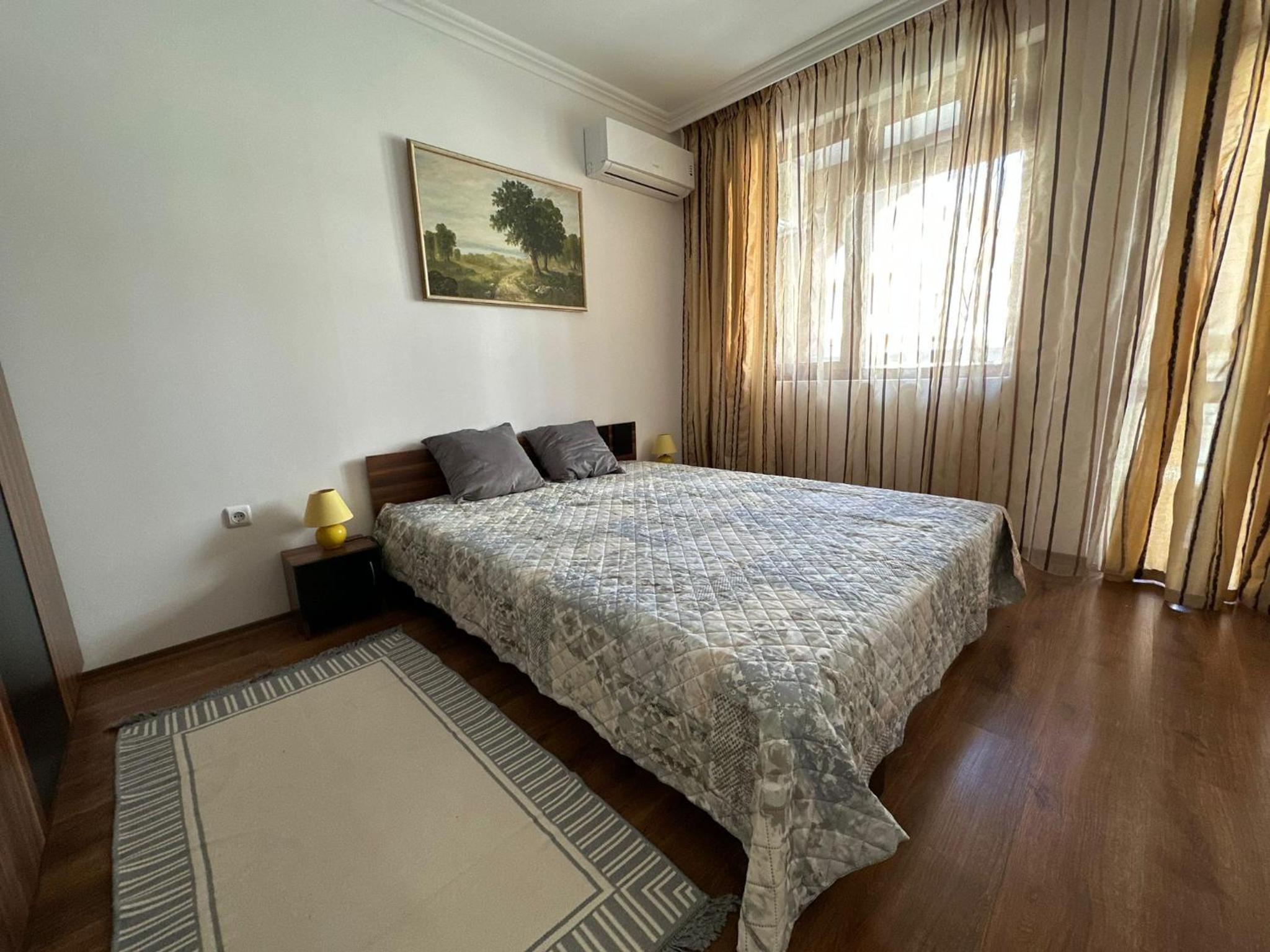 2 bedroom apartment Sveti Vlas with 2 balconies and sea views