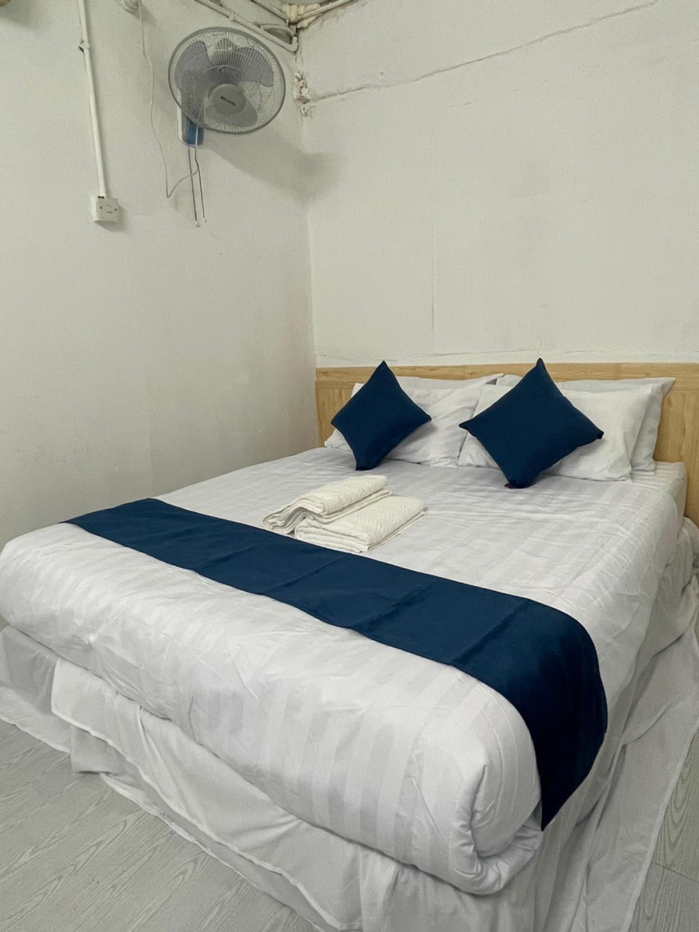 Homestay Alyaa Bera Triang photo 5