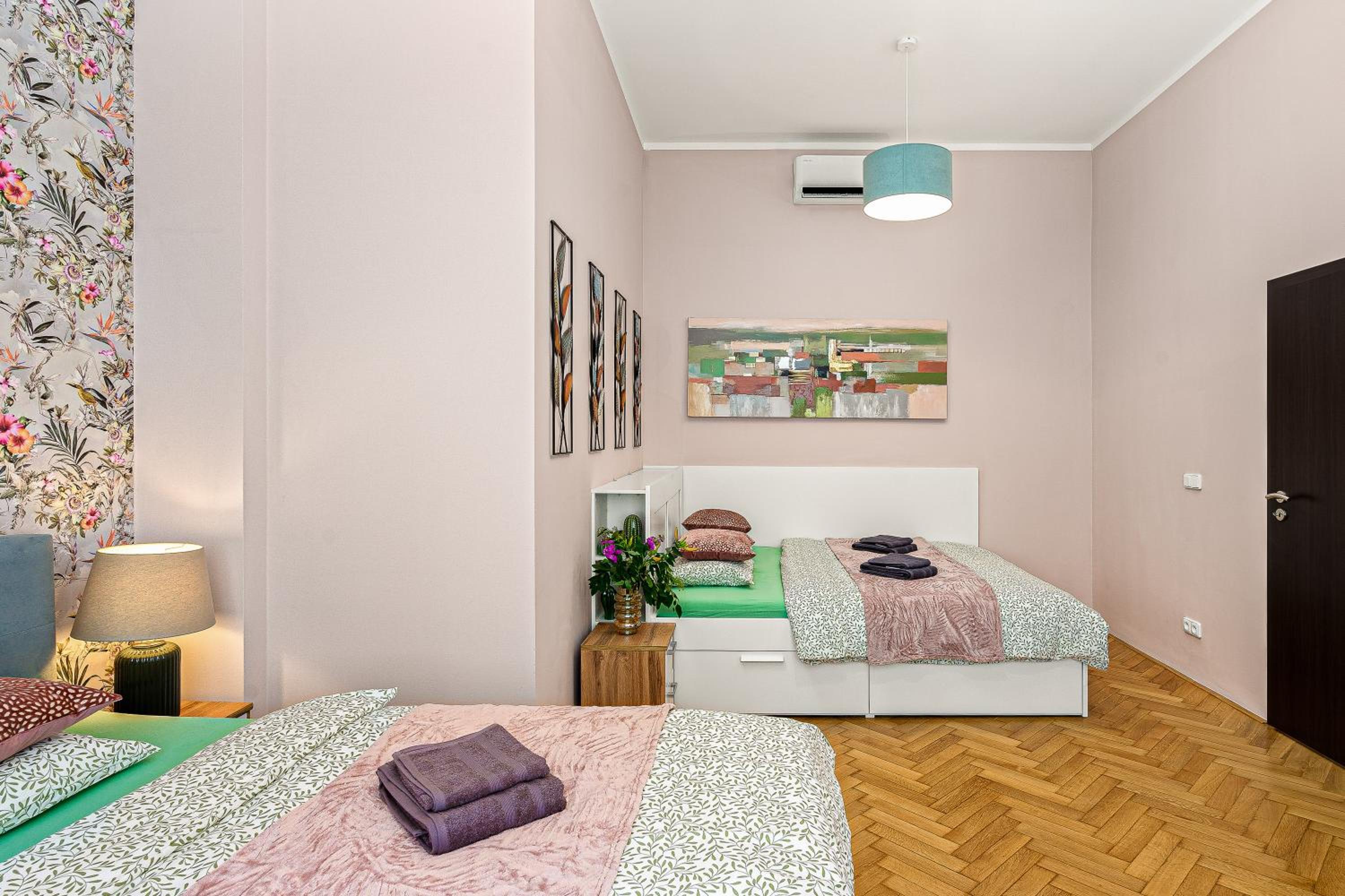 Oasis Apartments at Charles Square