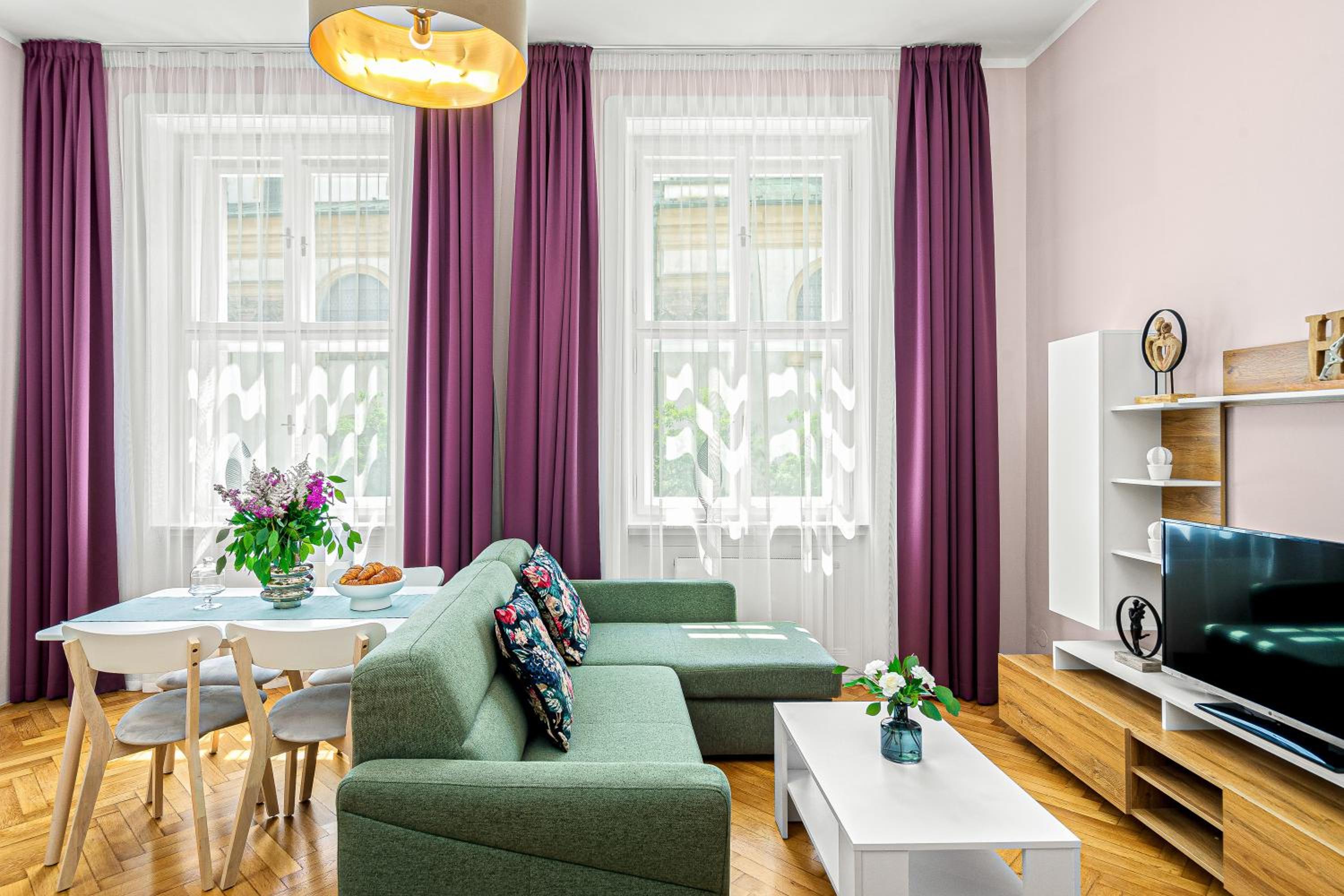 Oasis Apartments at Charles Square