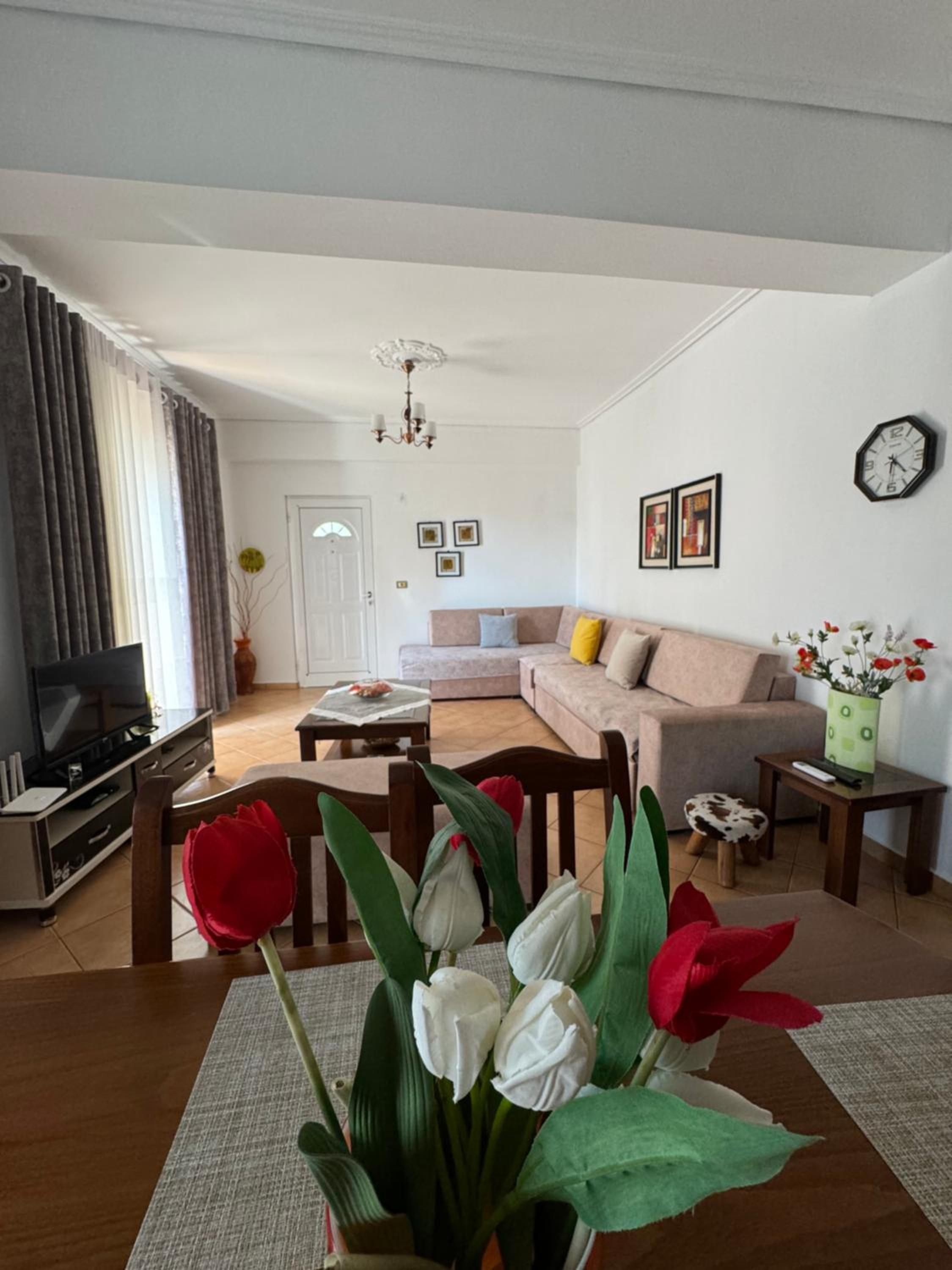 Lengu Holidays Houses