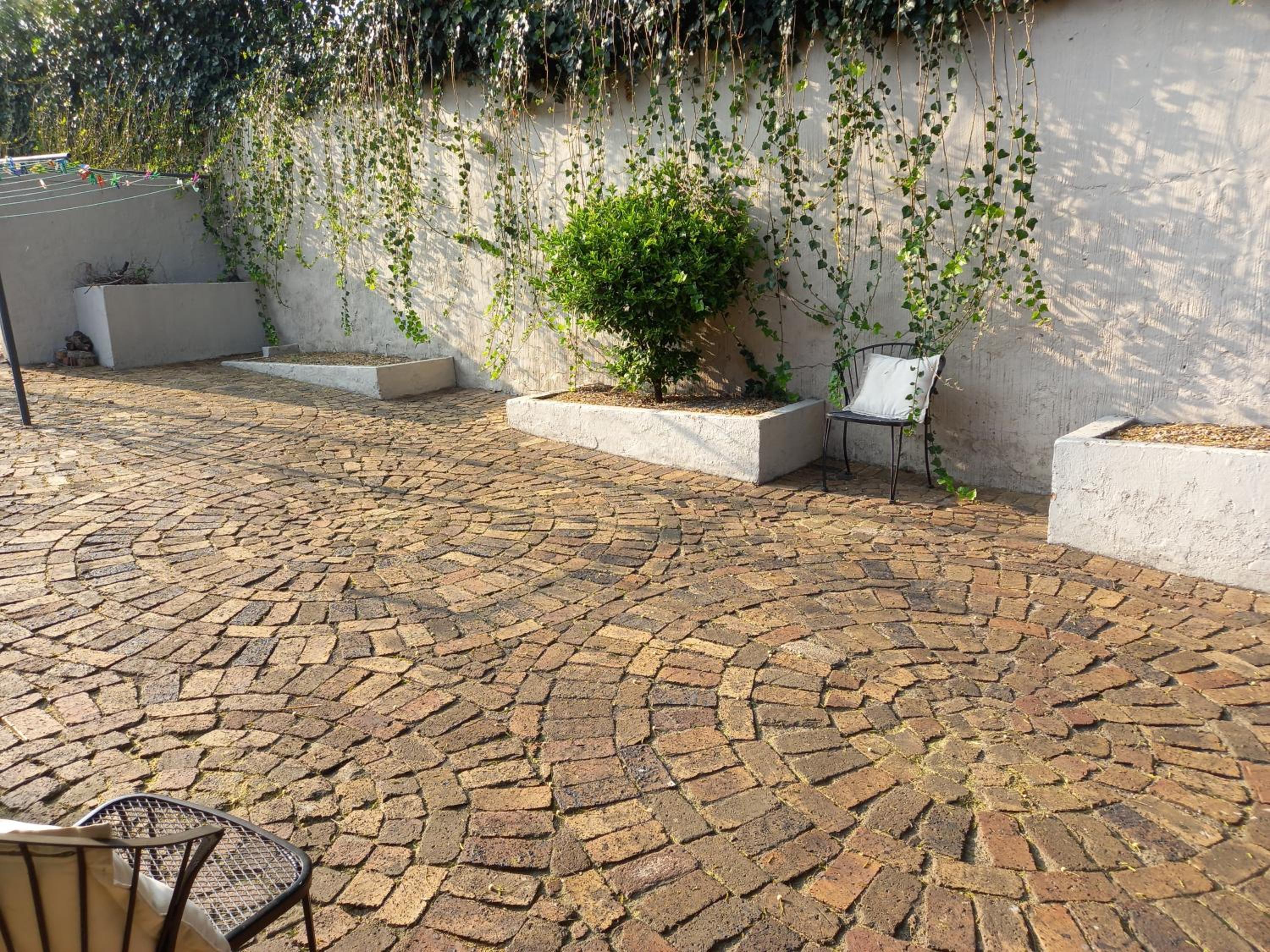 Ekuphumleni Holistic Healing Center