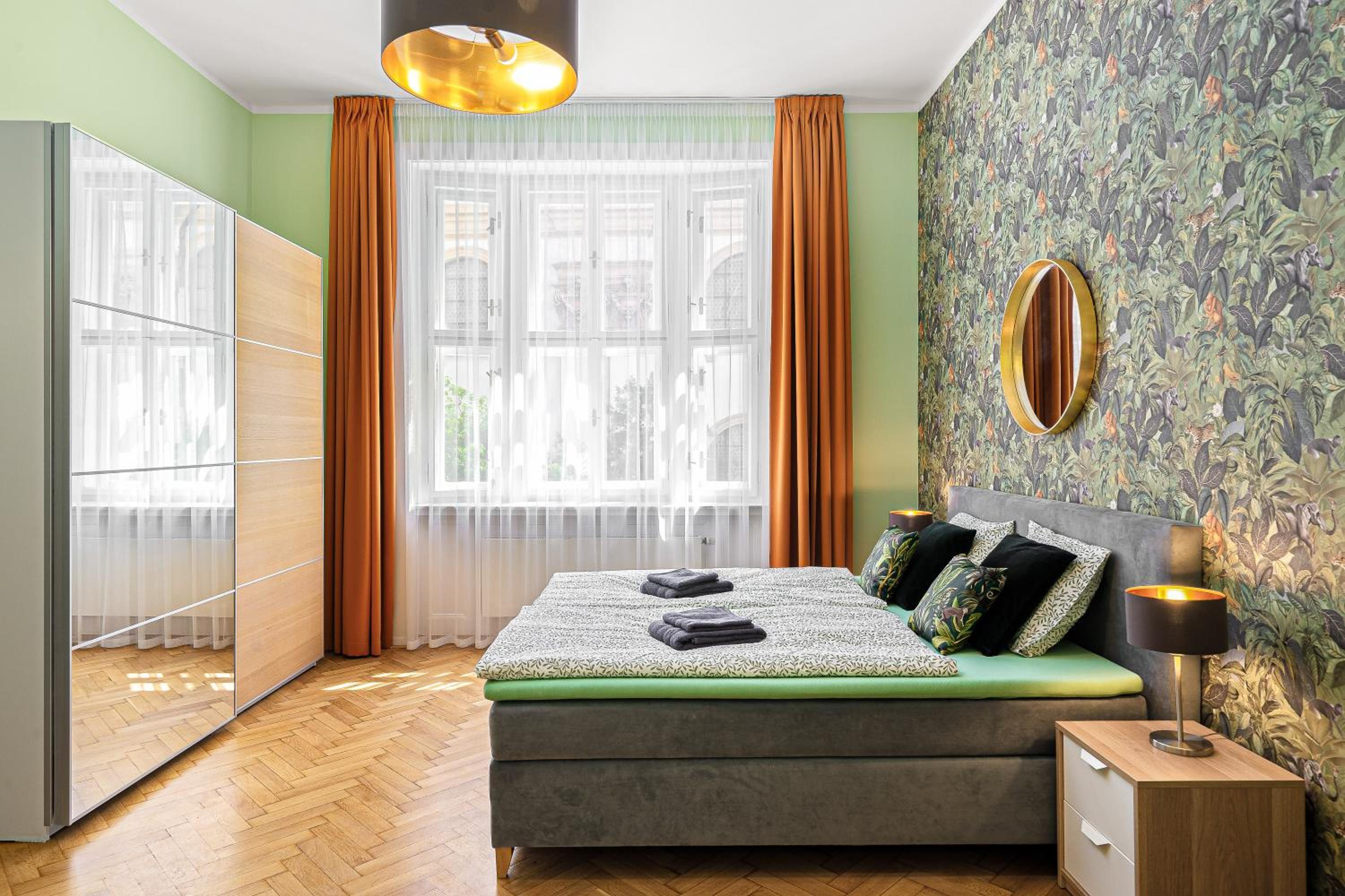 Oasis Apartments at Charles Square