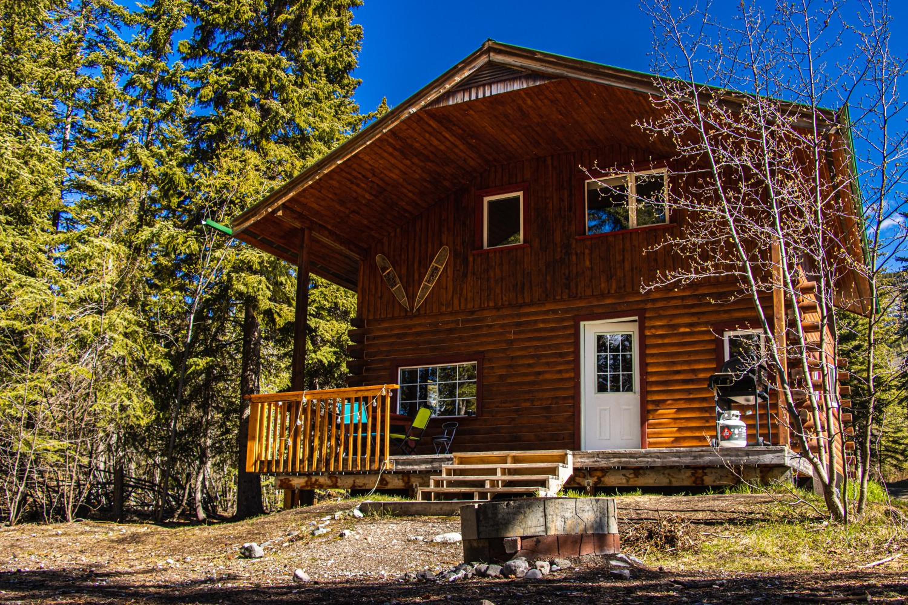 Little Atlin Lodge