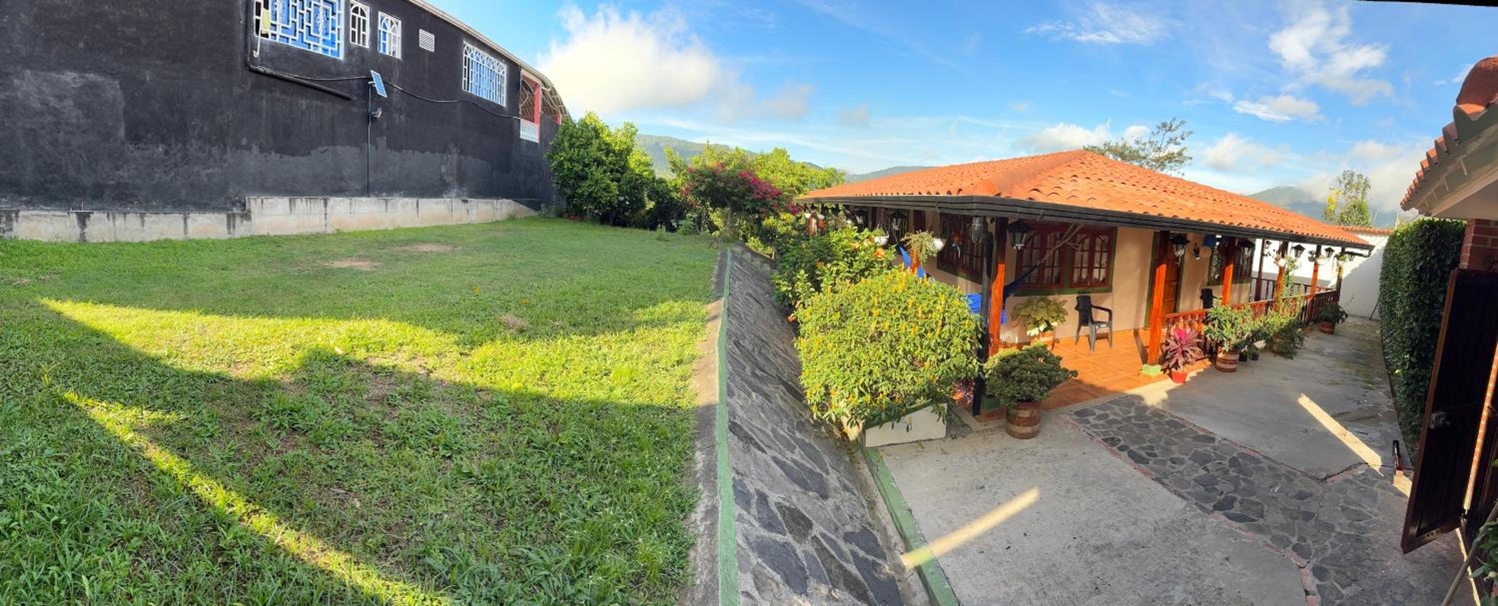 Hotel Alojamiento Casa Campestre - Image 1