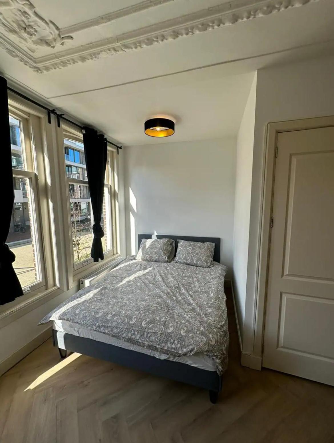 Historic Canal House Apartment