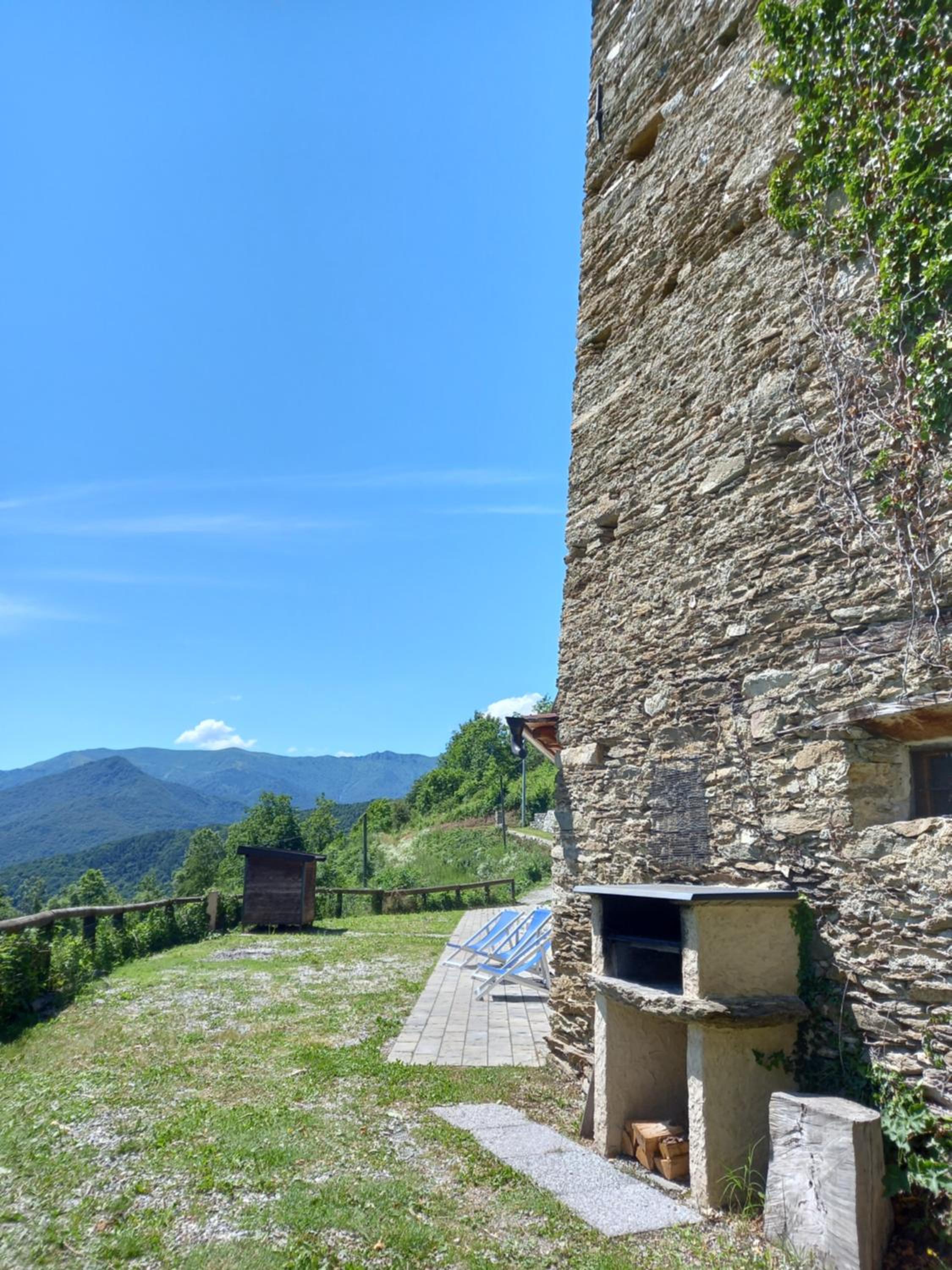 vallemaira house SAN SEBASTIANO appartamenti in esclusiva da 2 persone view 4