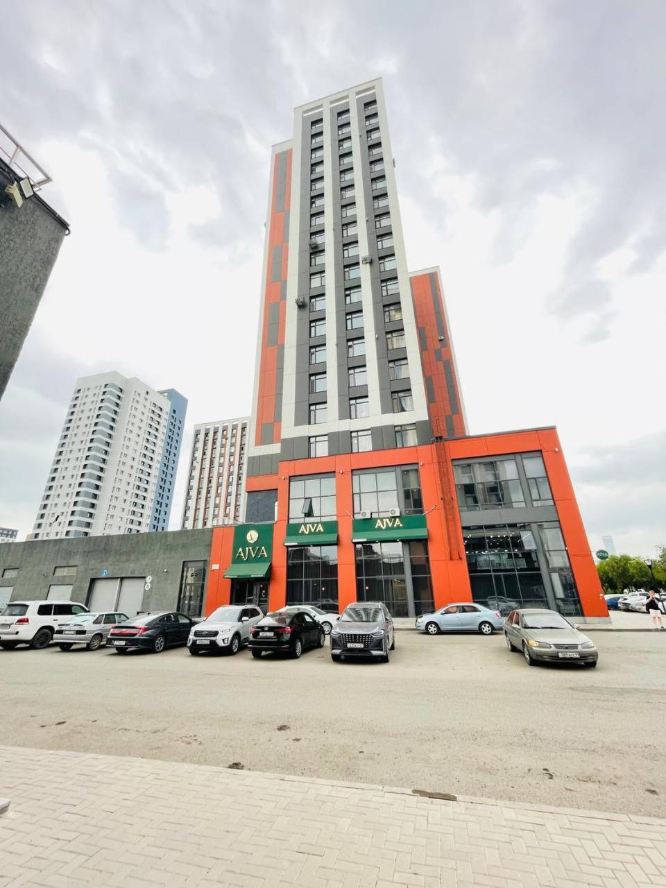 Esil Plaza