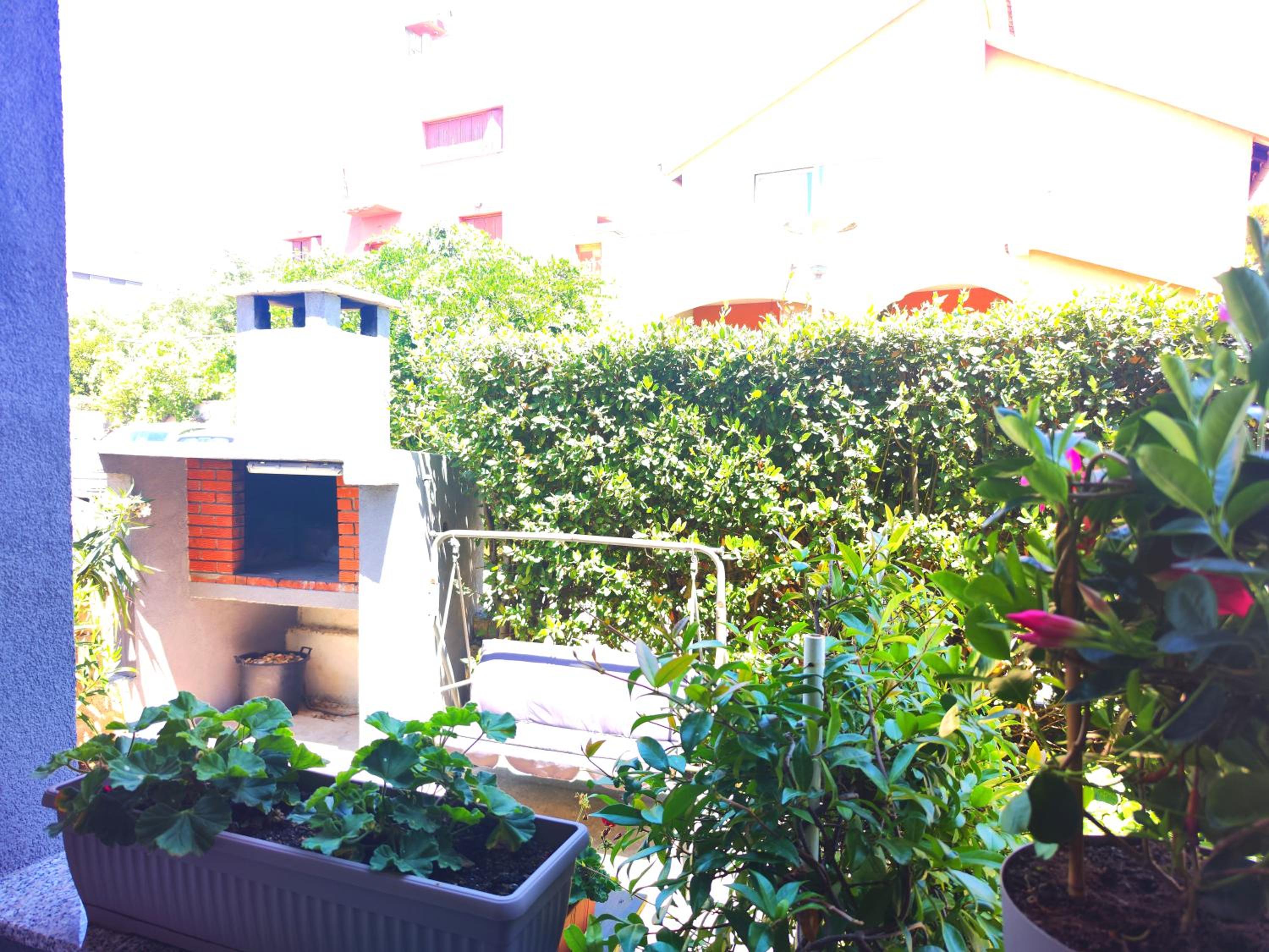 Karmela Apartment - Private parking