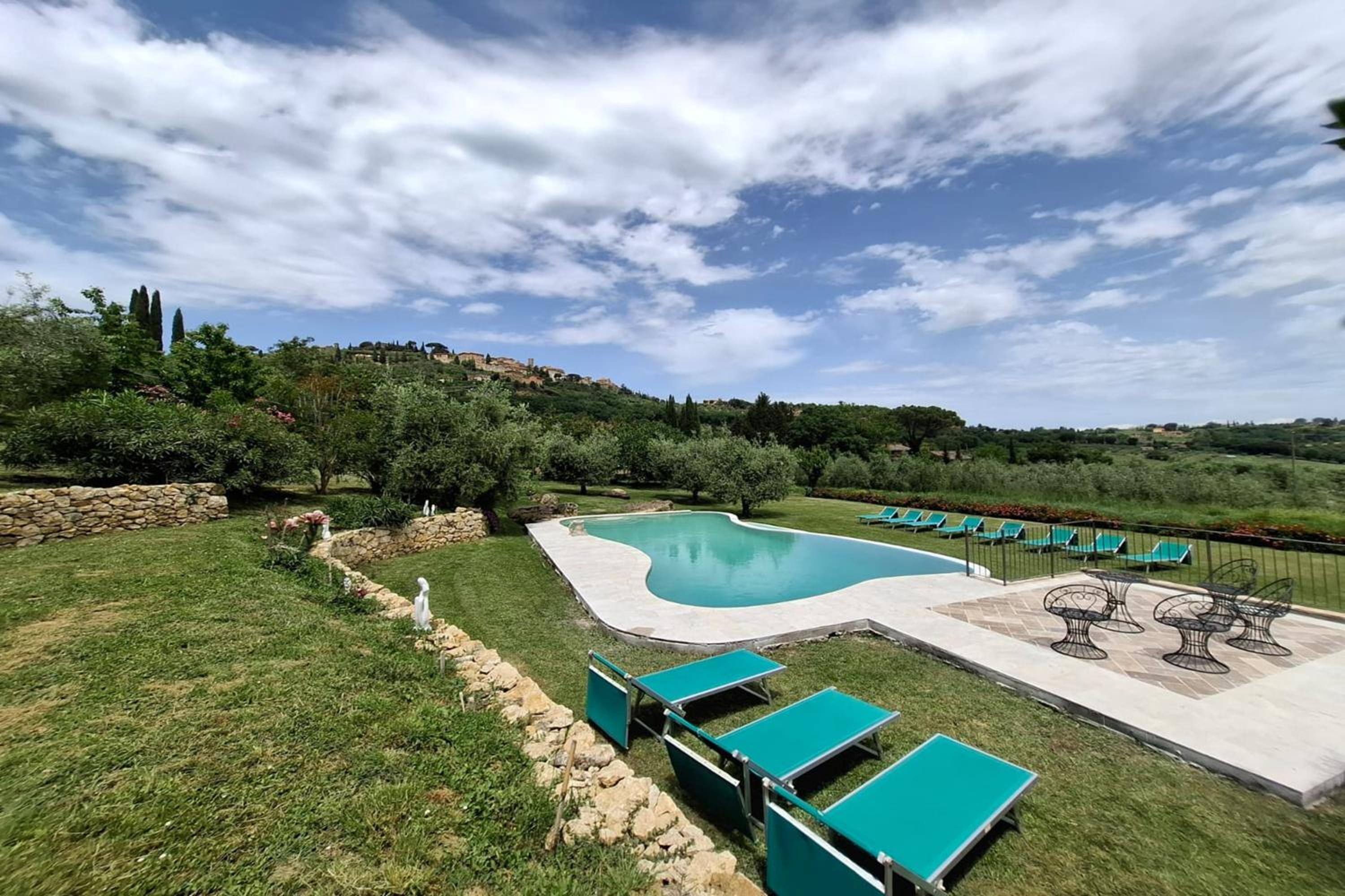 Villa Montepulciano by Mmega view 4