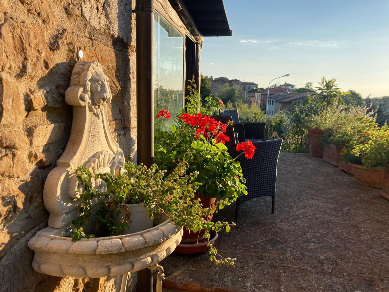 CASA LORY Poggio Murella view 3