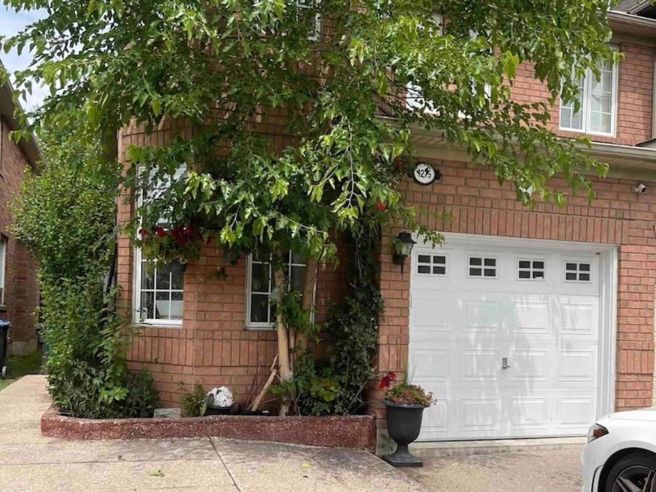Luxury Home in Toronto (Mississauga)