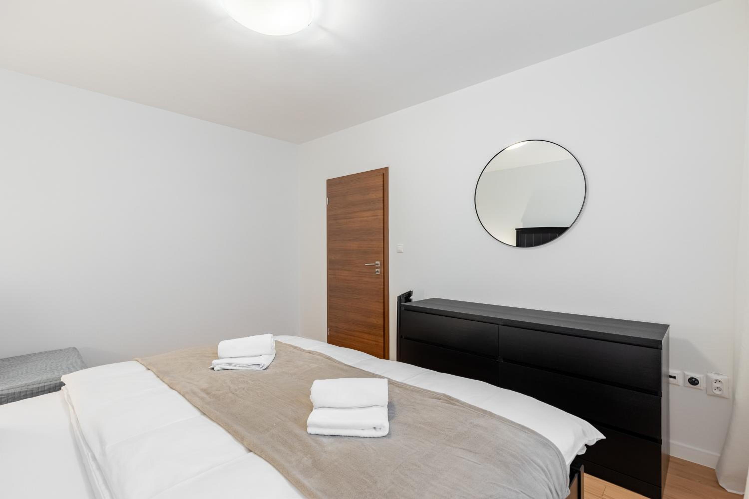 BNB Old Town Oasis 3 view 2