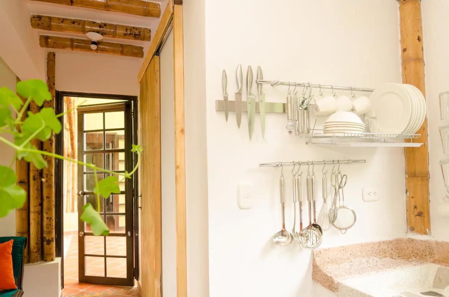 Charming Coffee Region Farm Escape