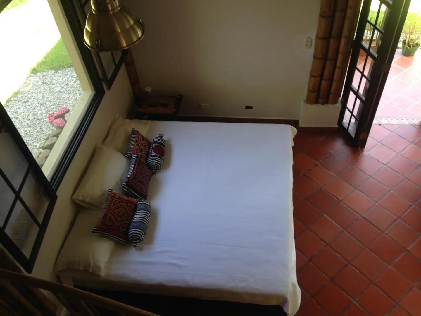Charming Coffee Region Farm Escape