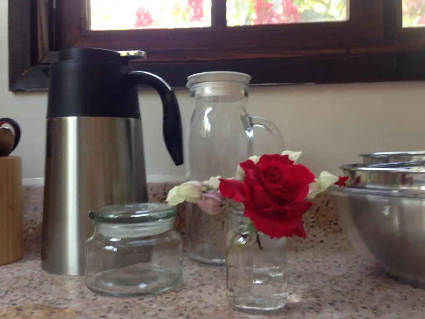 Charming Coffee Region Farm Escape