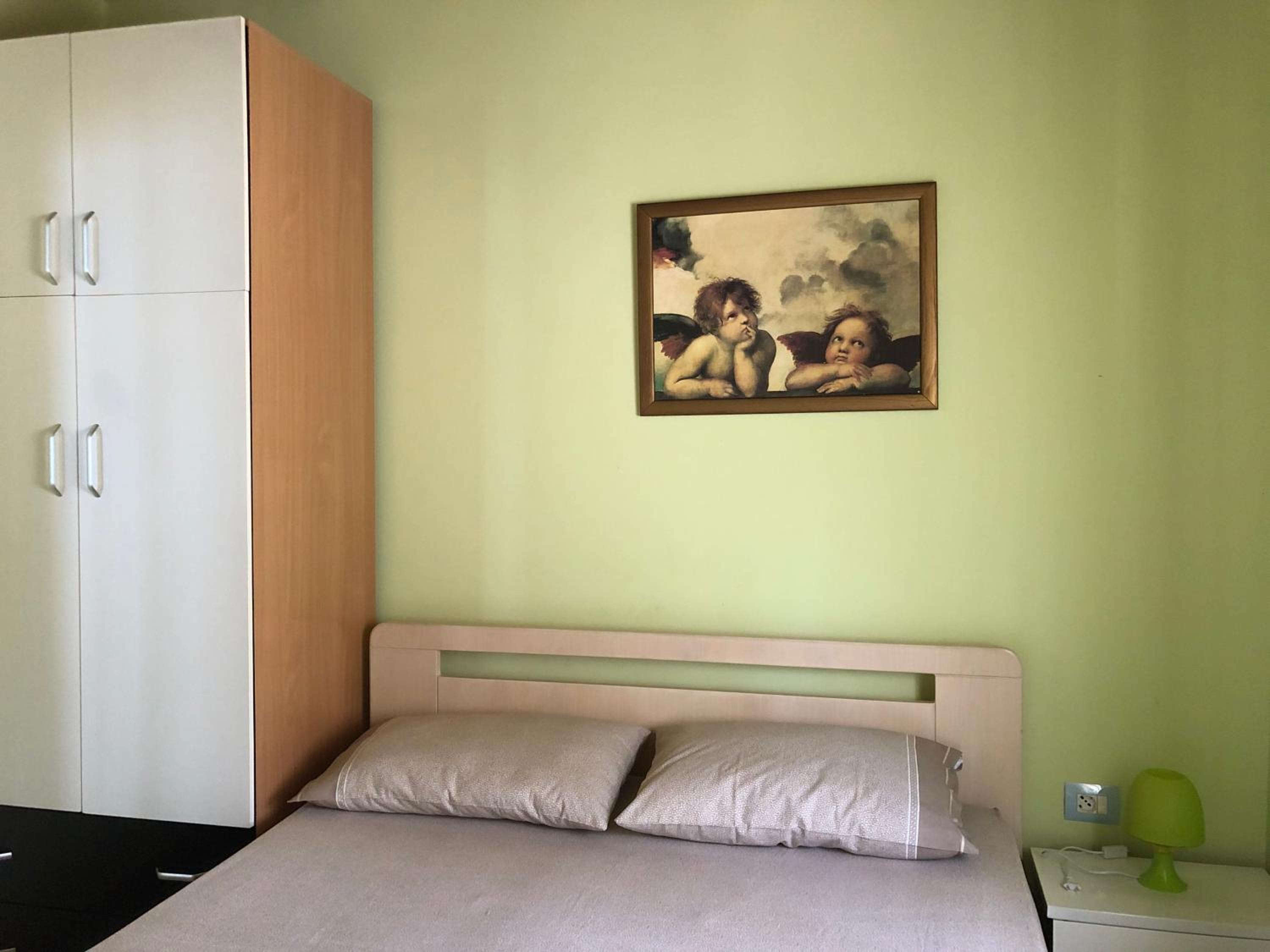 3 Bedrooms Holiday Home with Sea View