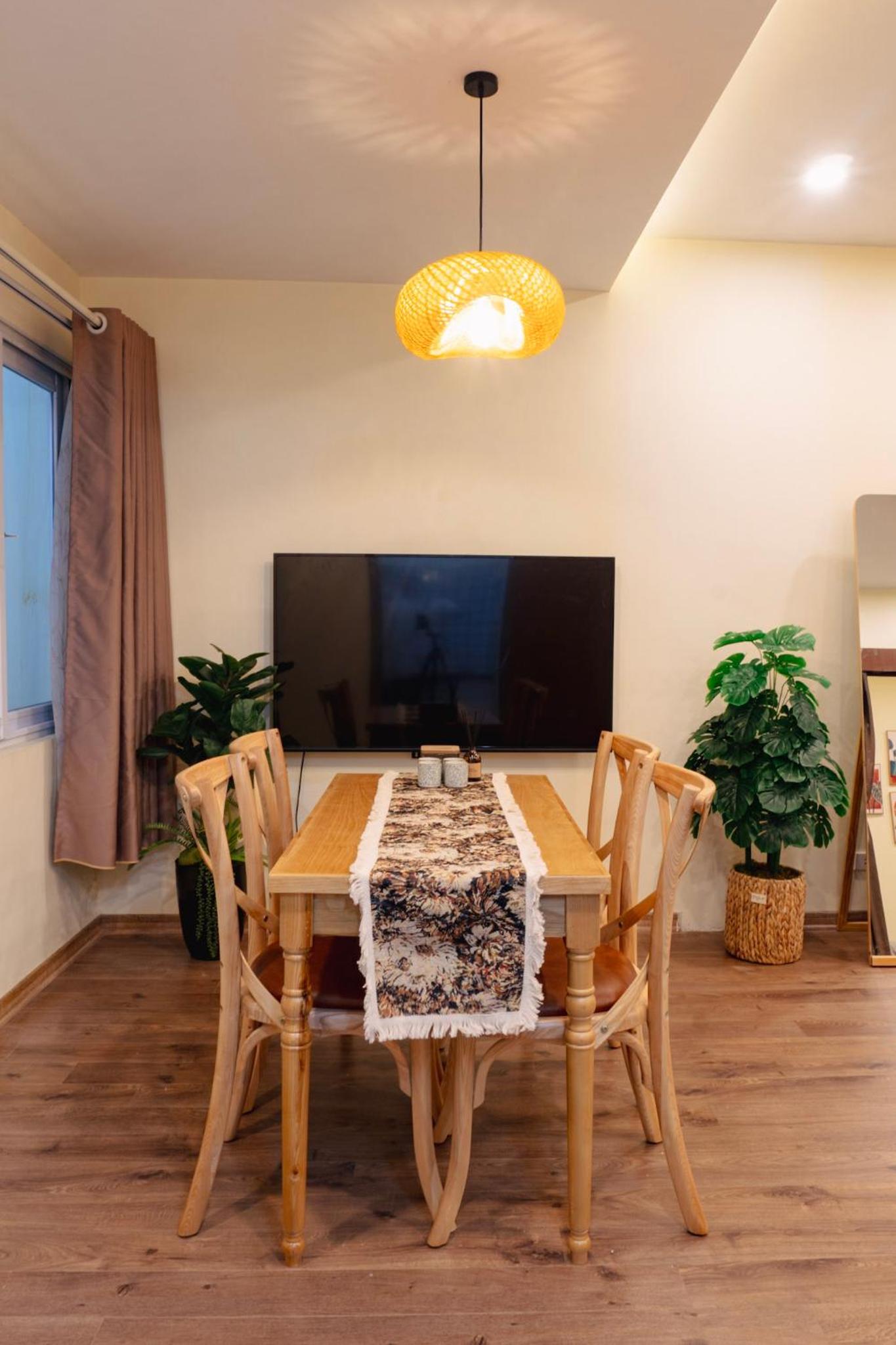 Hanoi Old Quarter - Unique Design Apartment