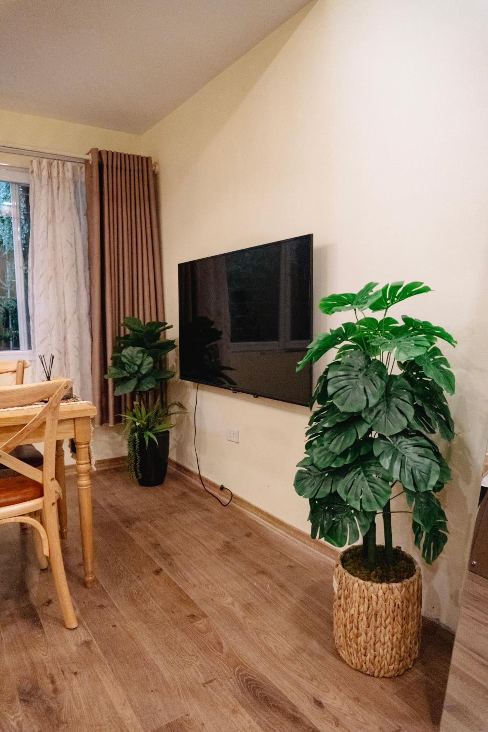 Hanoi Old Quarter - Unique Design Apartment
