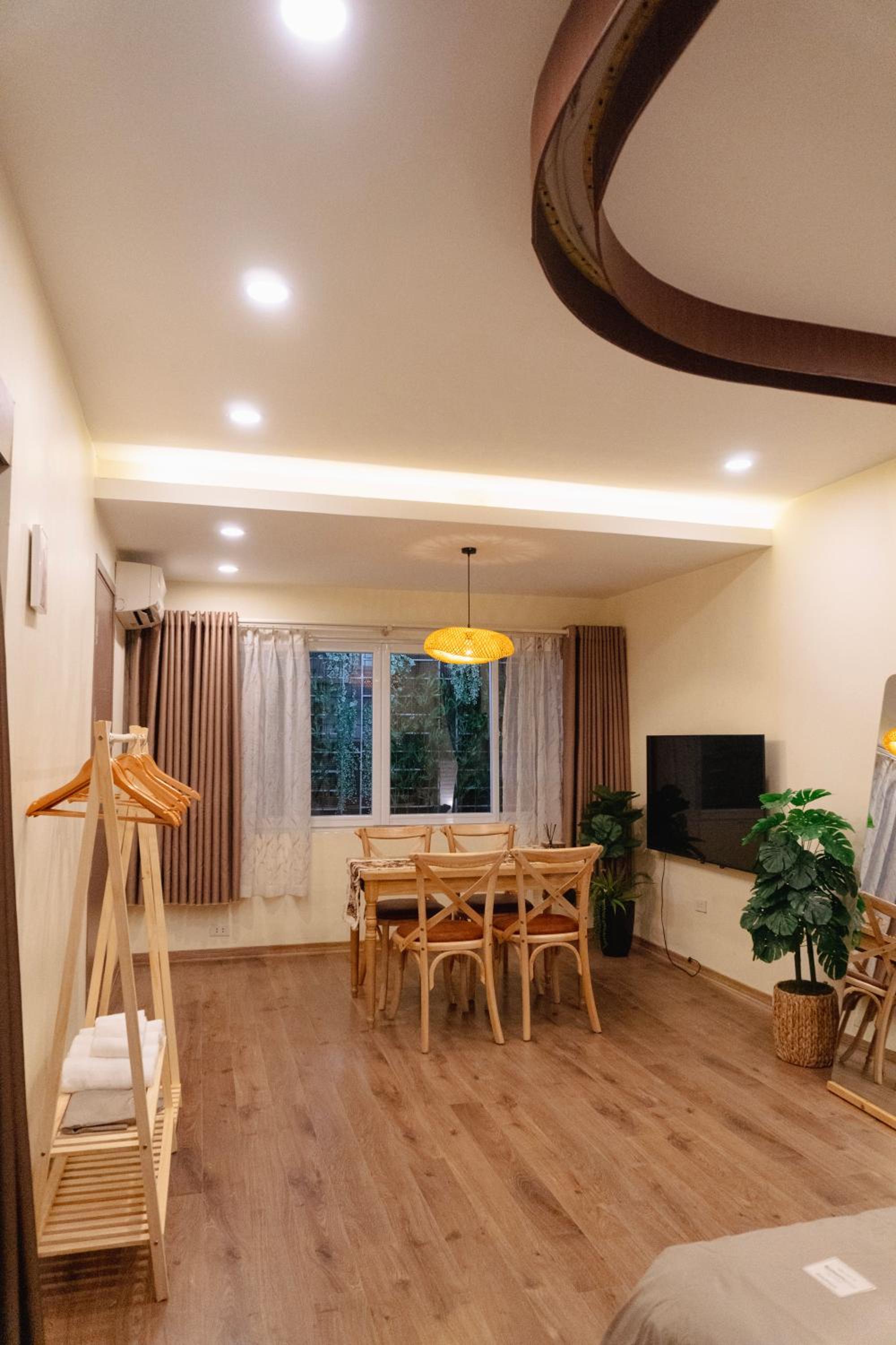 Hanoi Old Quarter - Unique Design Apartment