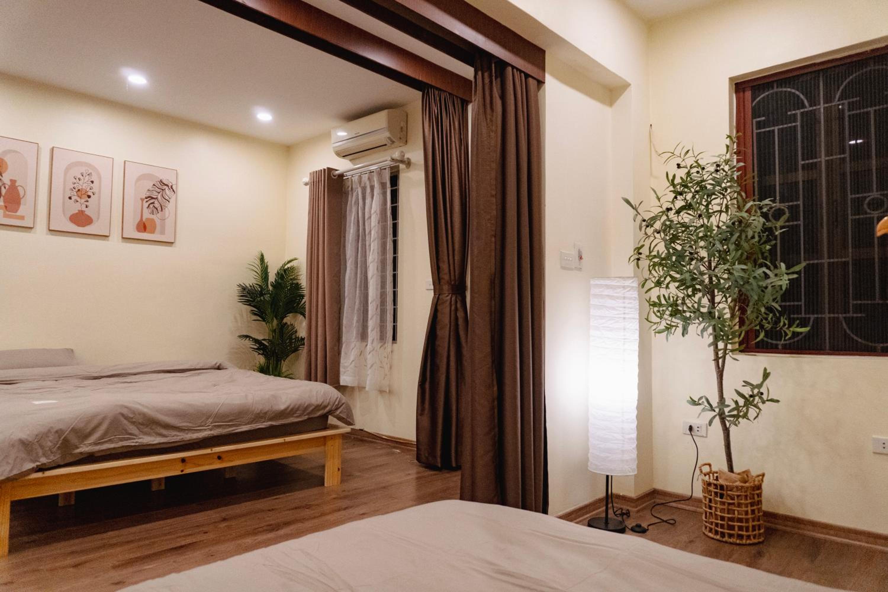 Hanoi Old Quarter - Unique Design Apartment