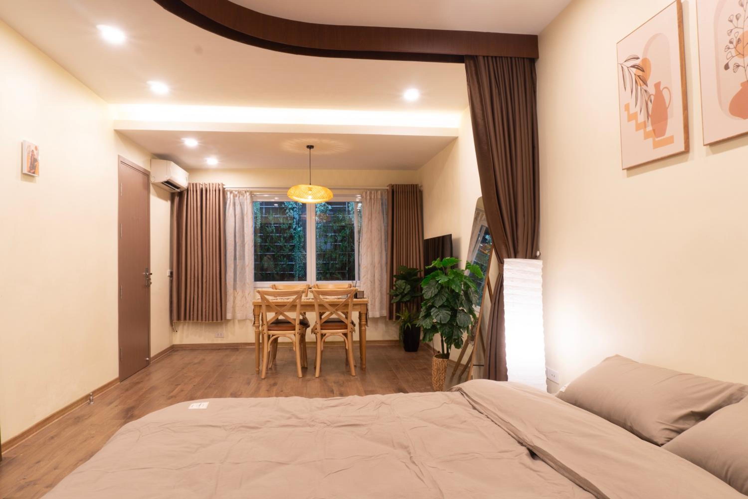 Hanoi Old Quarter - Unique Design Apartment