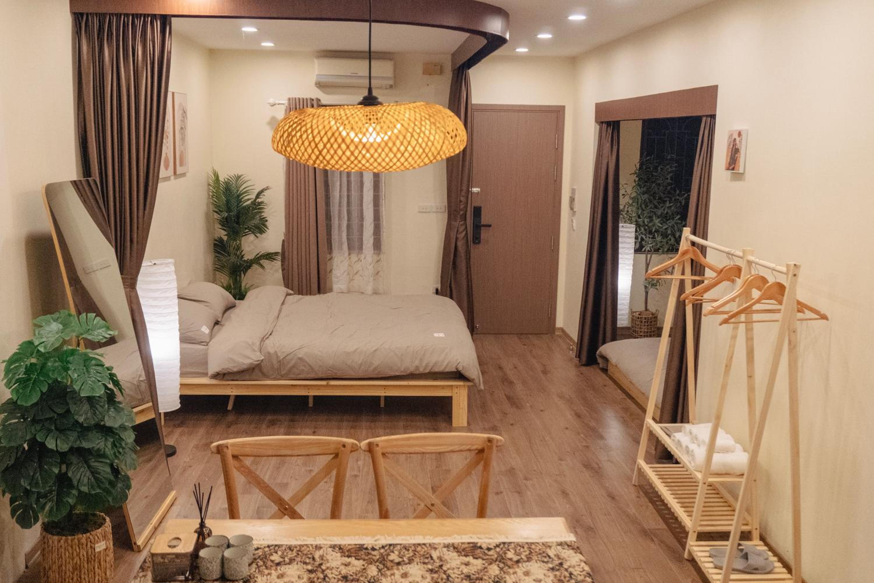 Hanoi Old Quarter - Unique Design Apartment