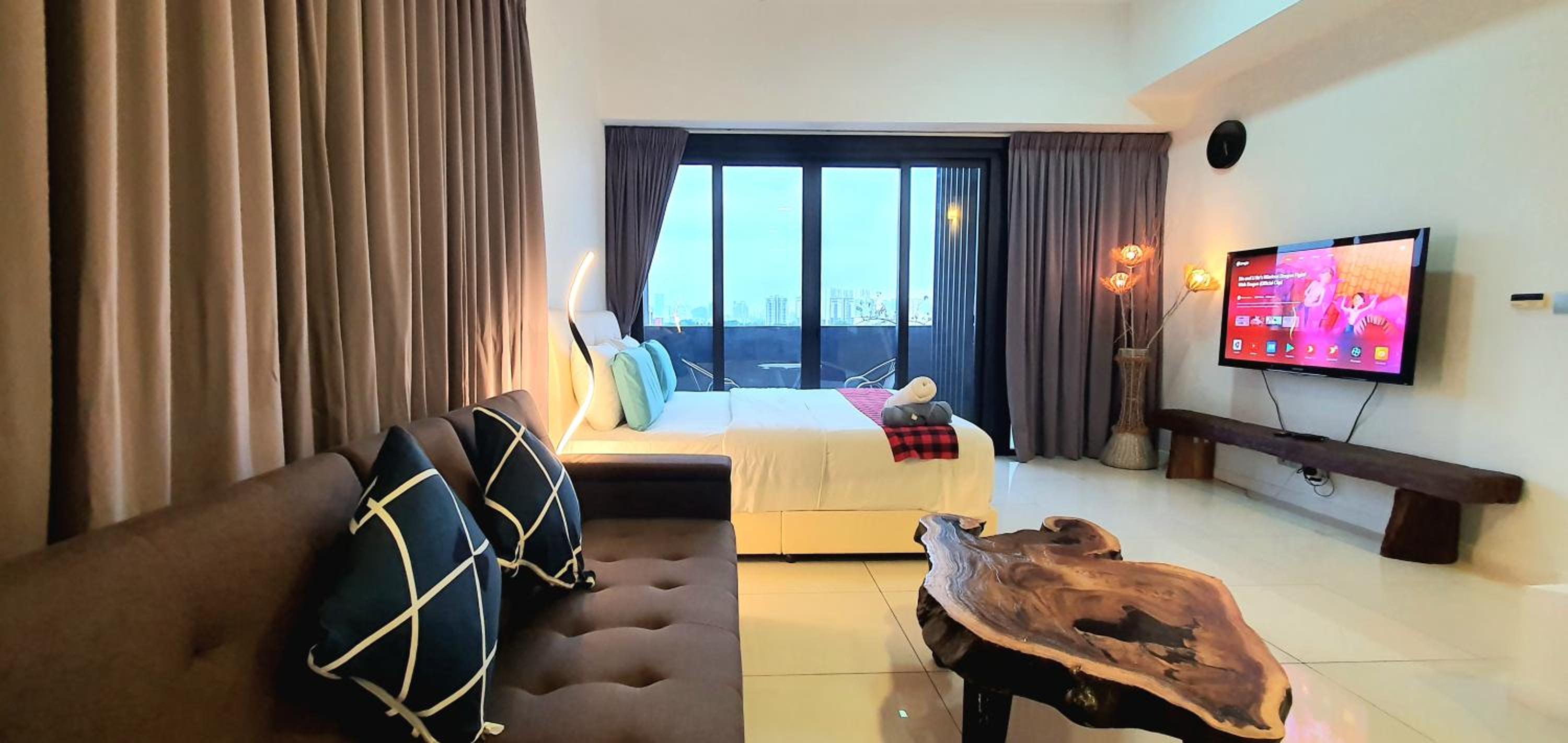 MCity Ampang (Room in shared apartment)