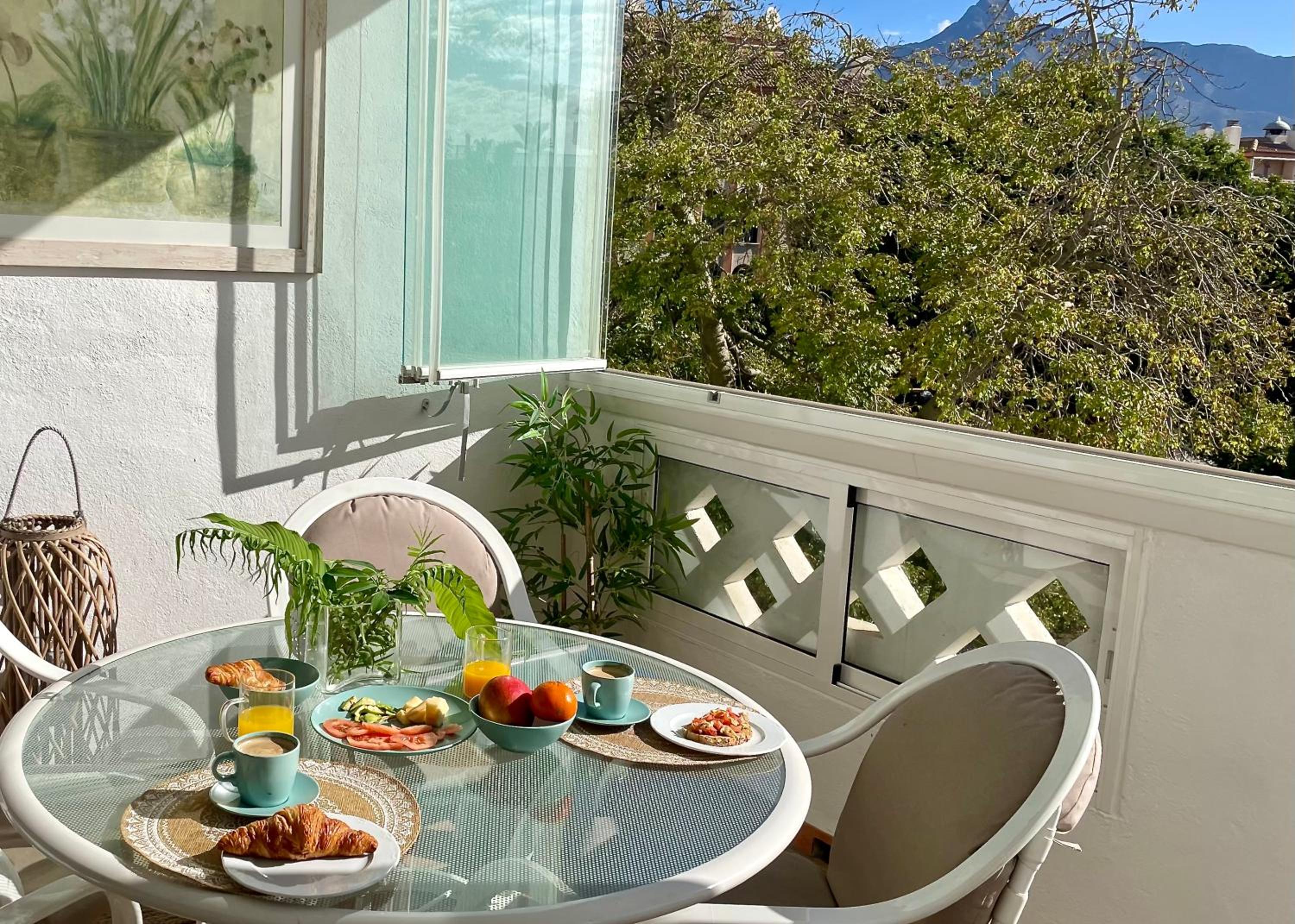 Playa Rocio calm beachfront apartment- 2bdr view 4