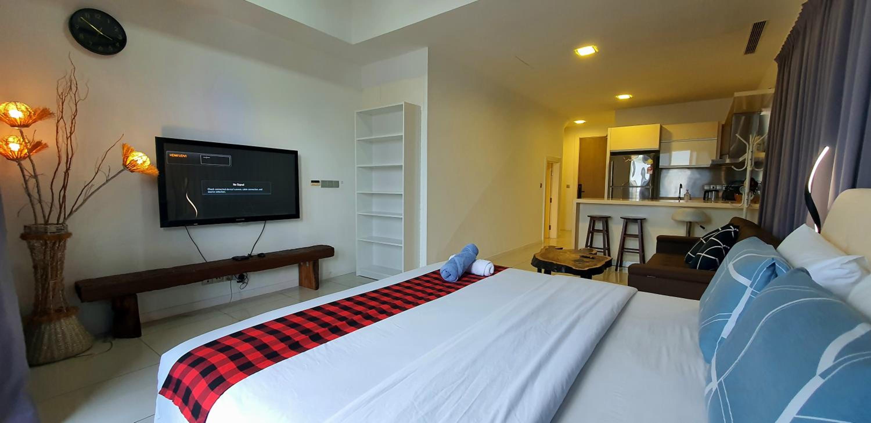 MCity Ampang (Room in shared apartment)