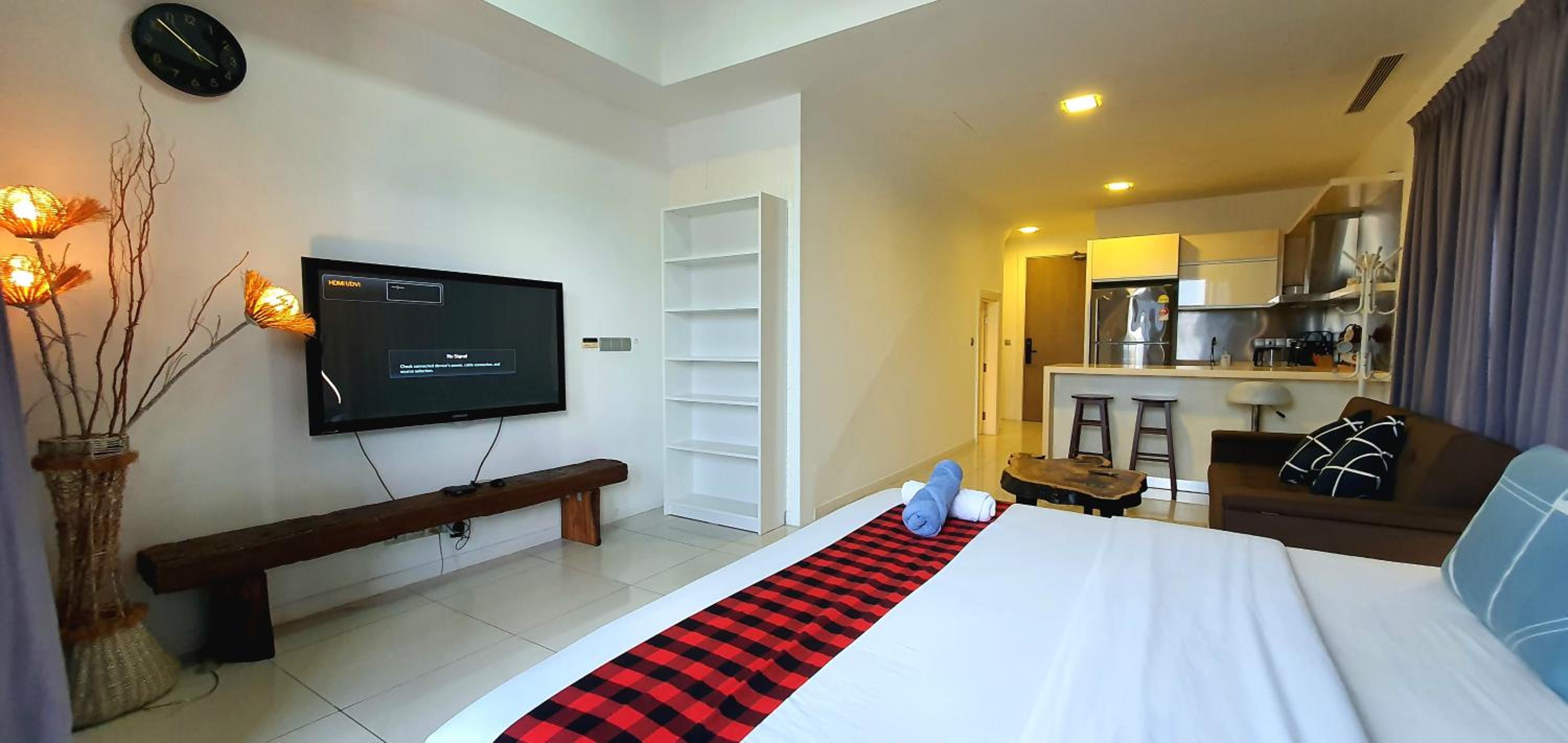 MCity Ampang (Room in shared apartment)
