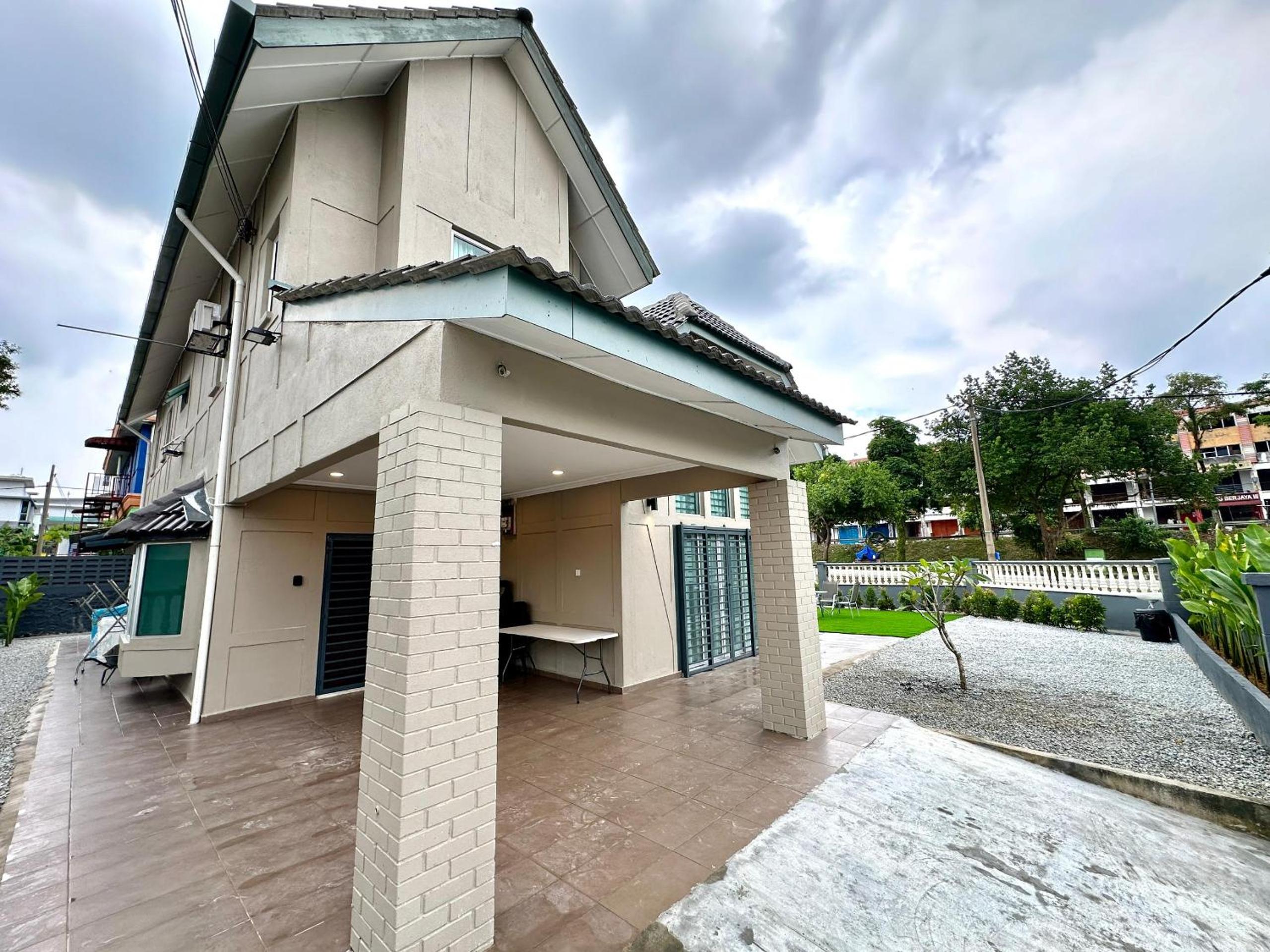 BNB Country Homestay, Rawang - 20 pax, pool, event photo 4