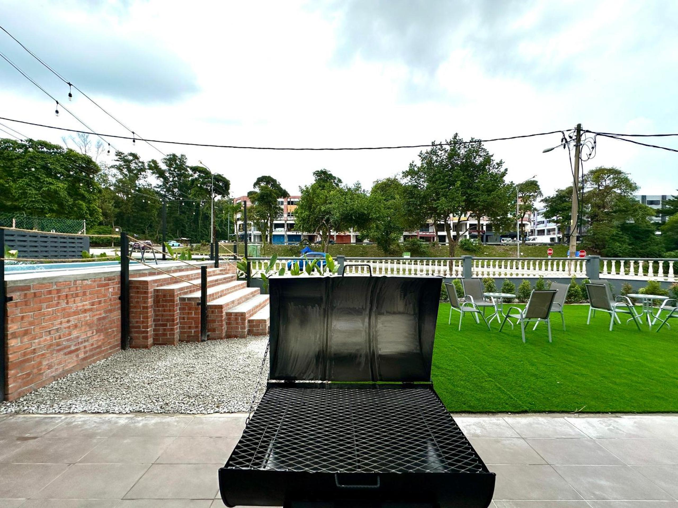 BNB Country Homestay, Rawang - 20 pax, pool, event photo 7