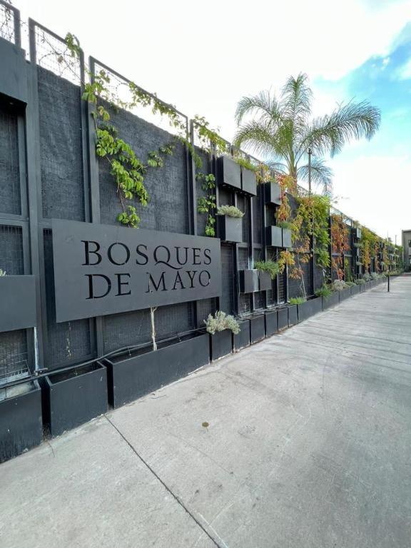 Bosques Modern Apartment