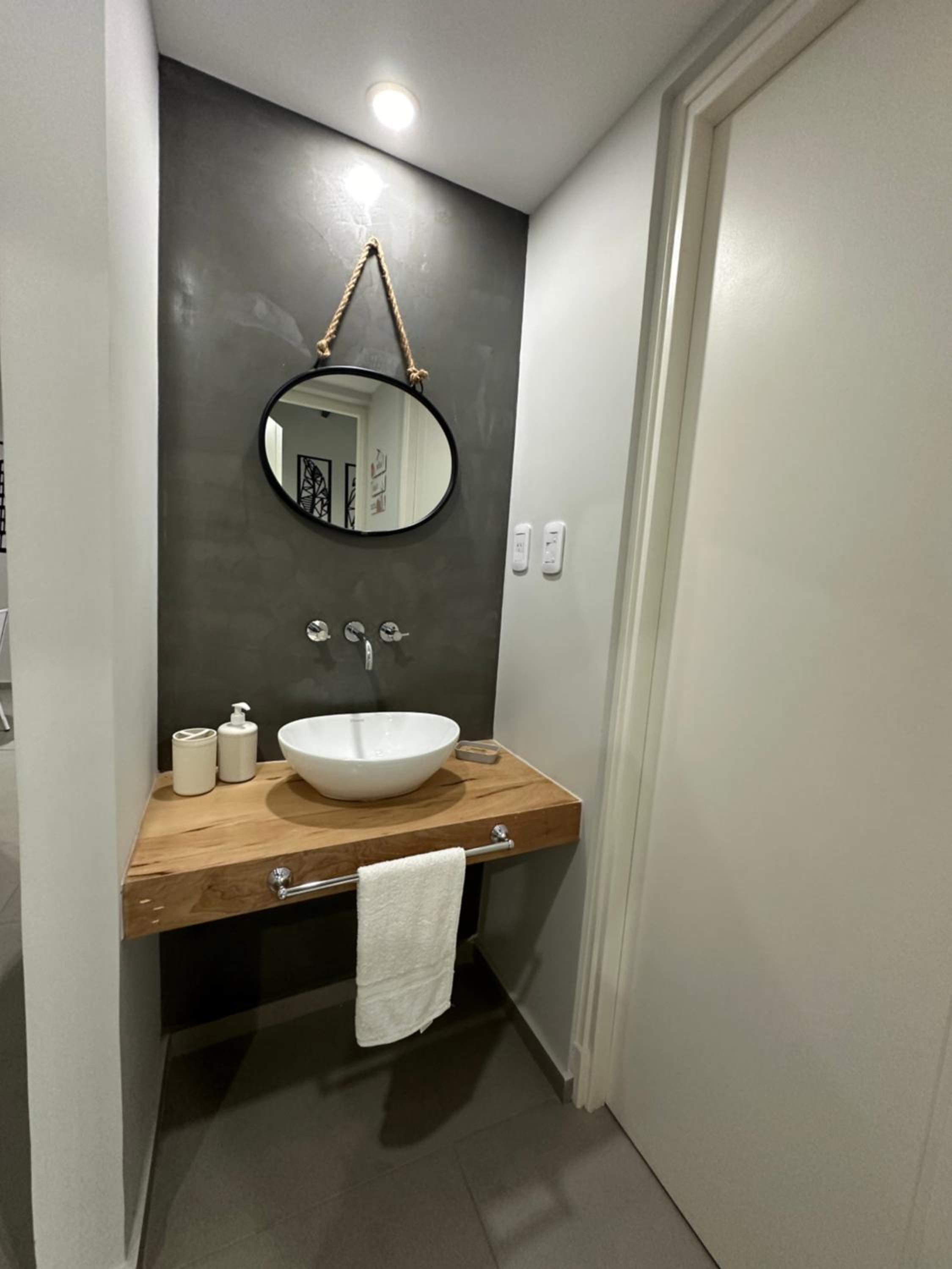 Bosques Modern Apartment
