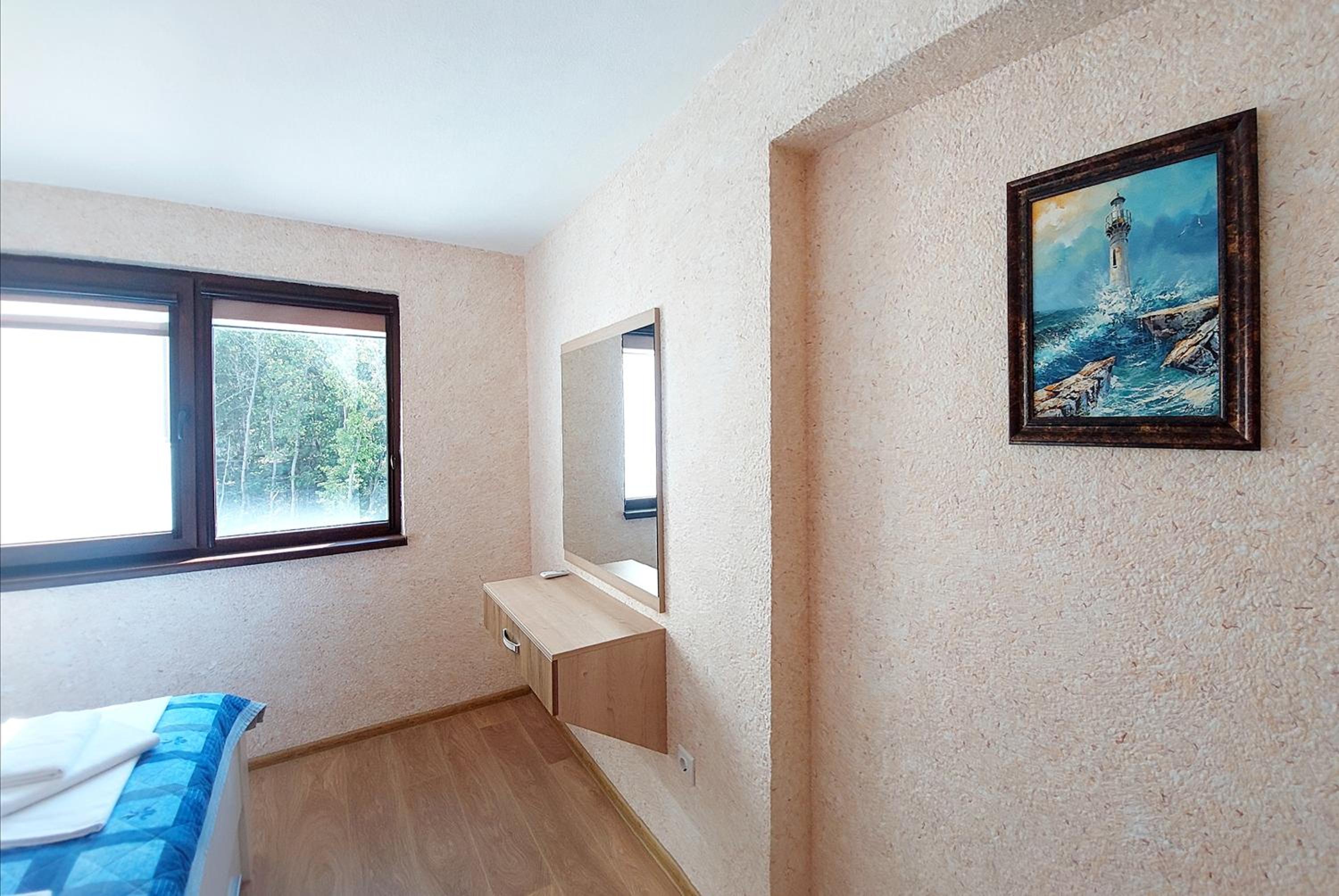 Forest View Apartment