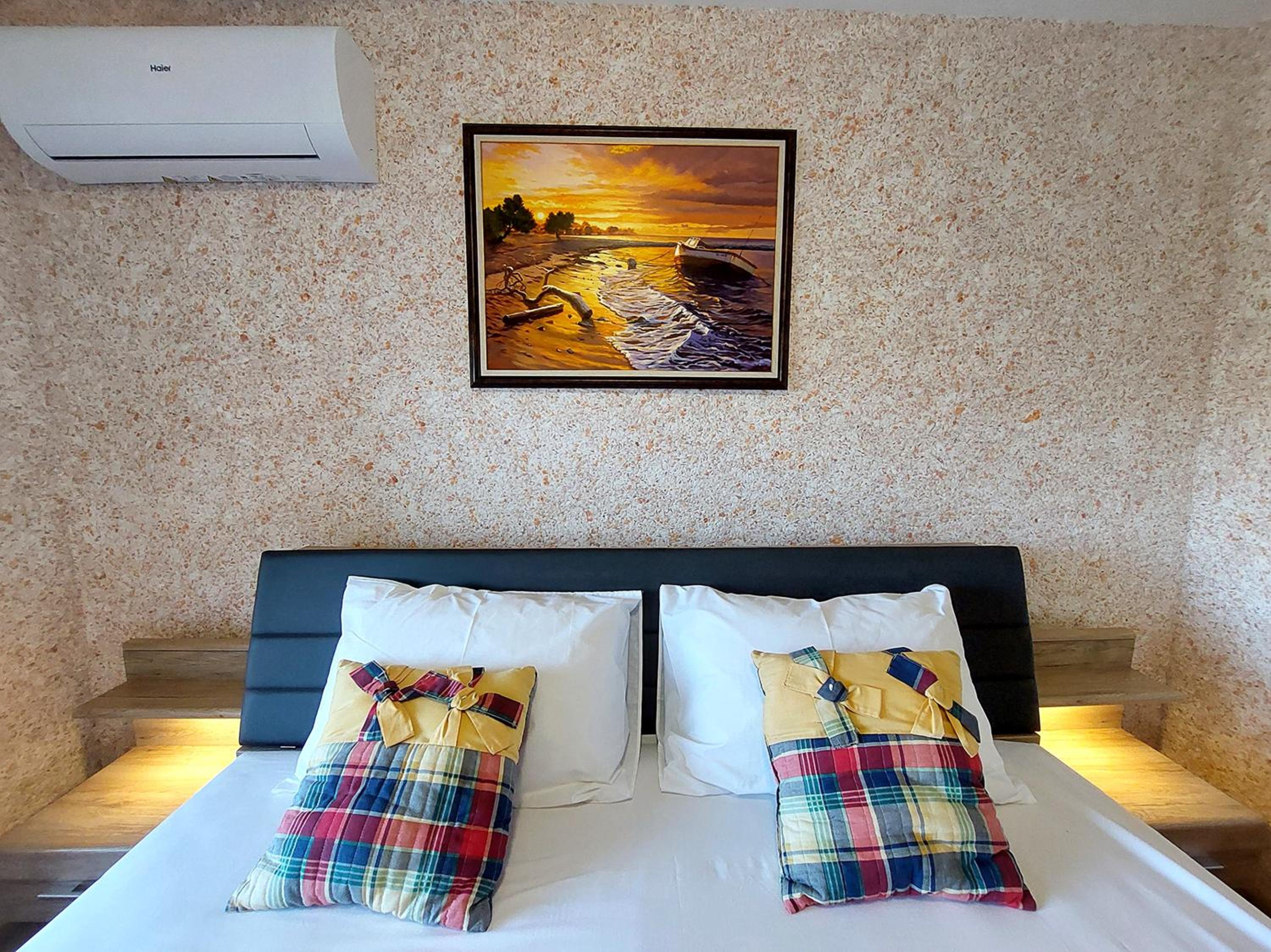 Forest View Apartment