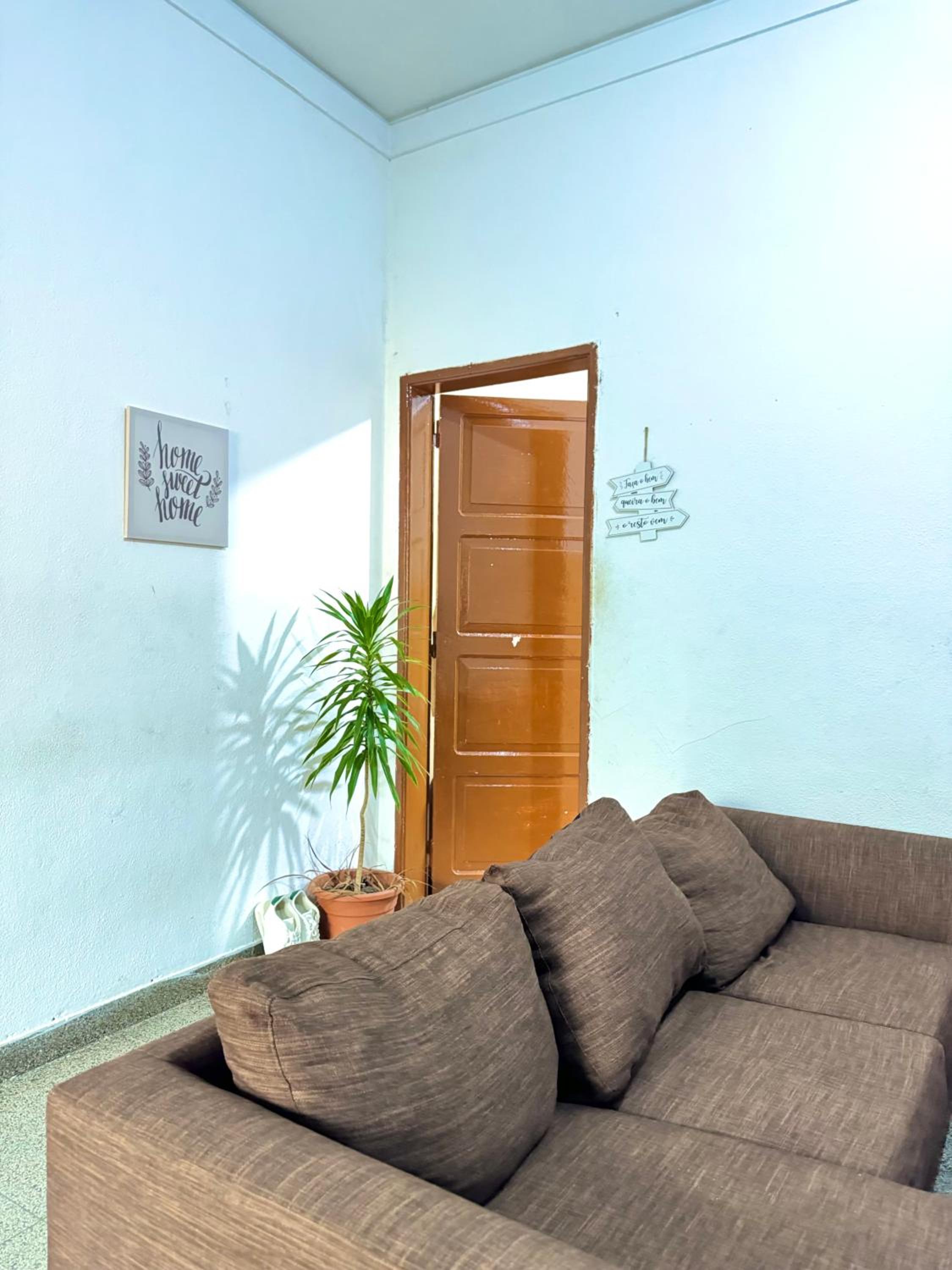 Cozy & Secure 1BR Apartment in Central Luanda