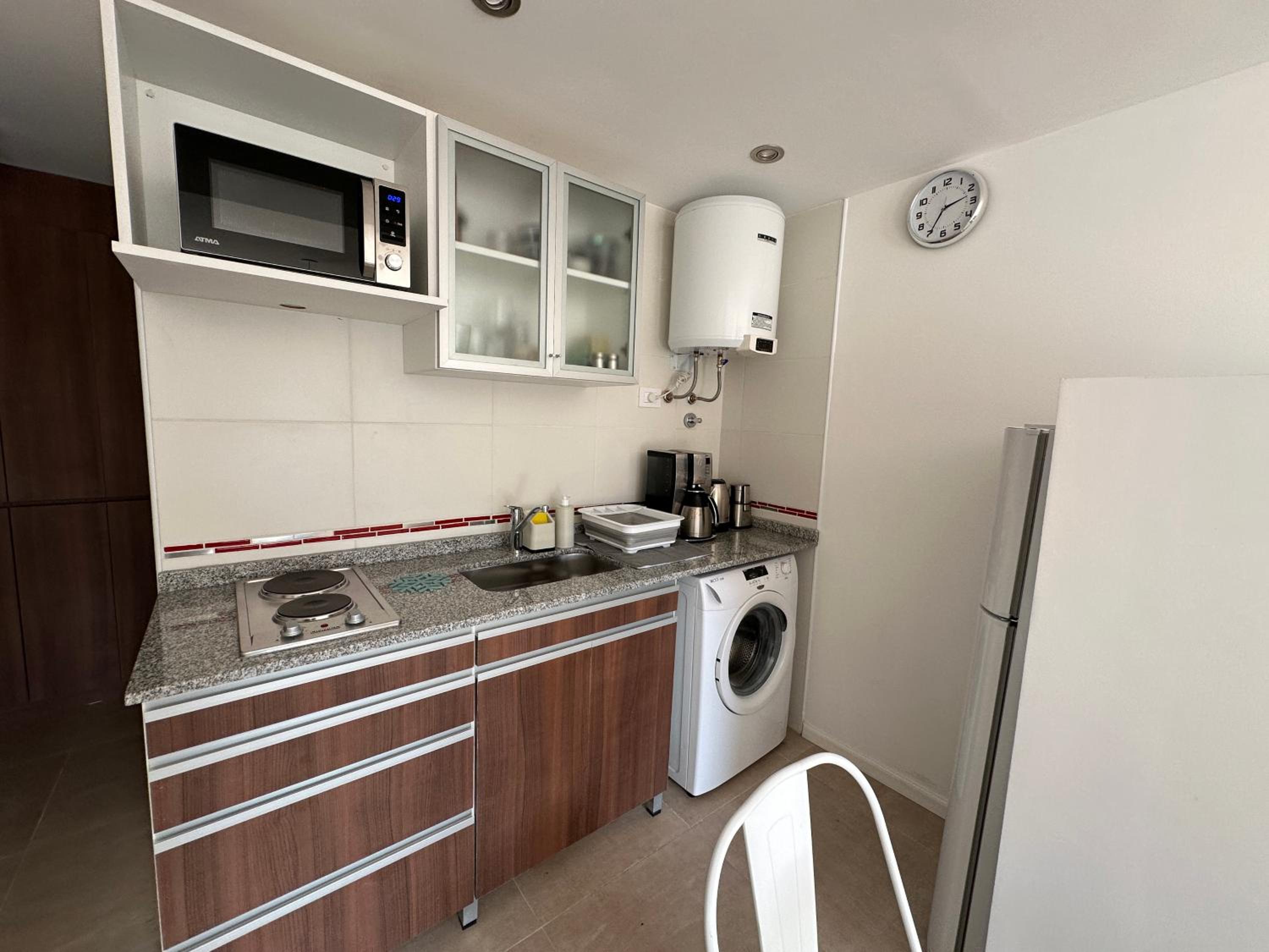 Zafiro ART ONE - Modern Apartment
