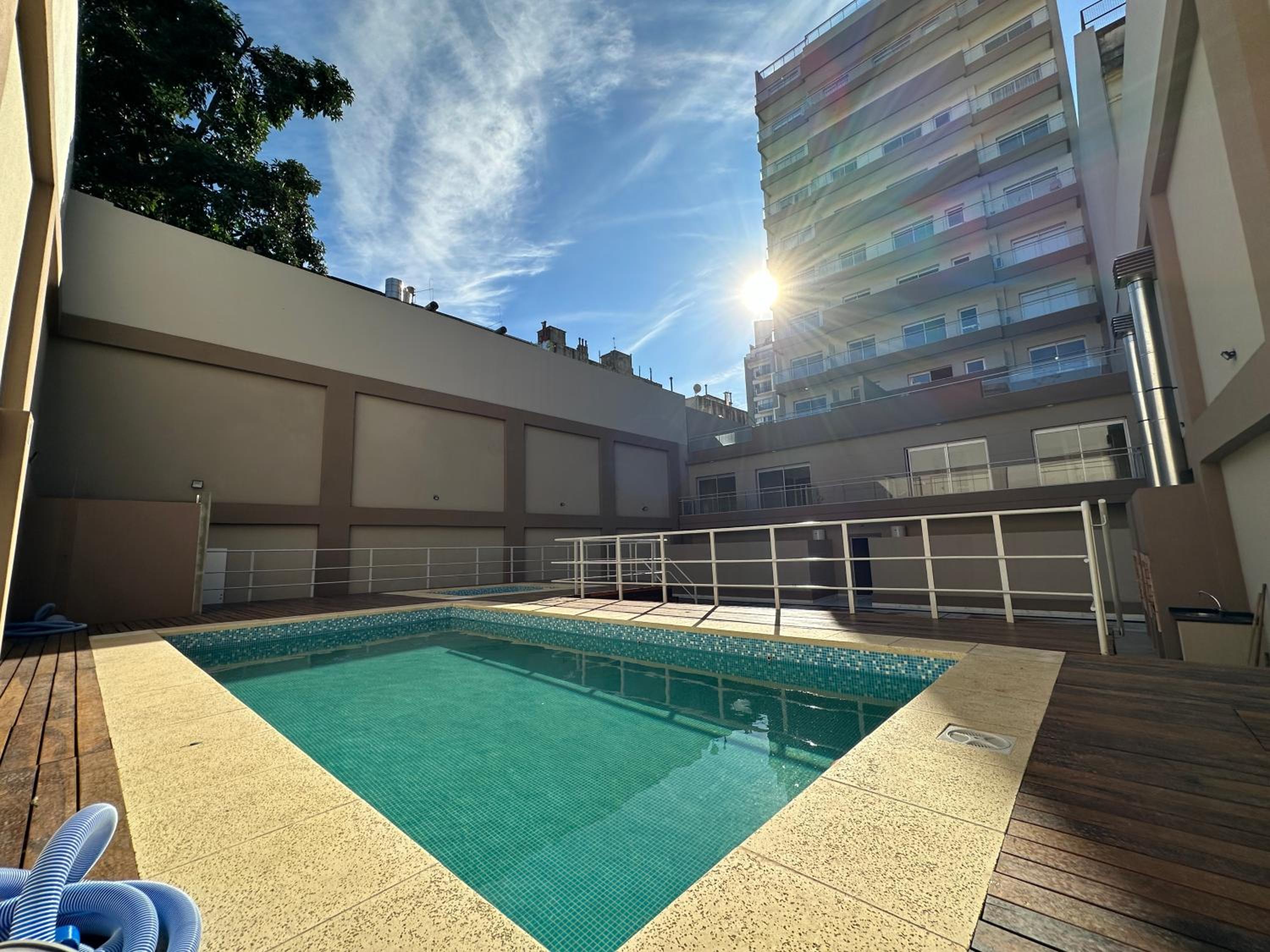 Zafiro ART ONE - Modern Apartment