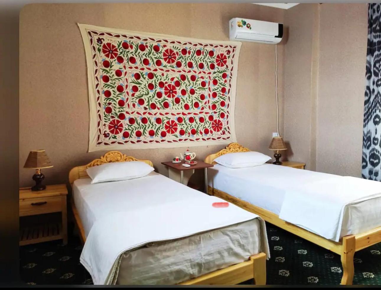 Guesthouse Anora 5, Three minutes walk from Registan Square, The very Center of Samarkand