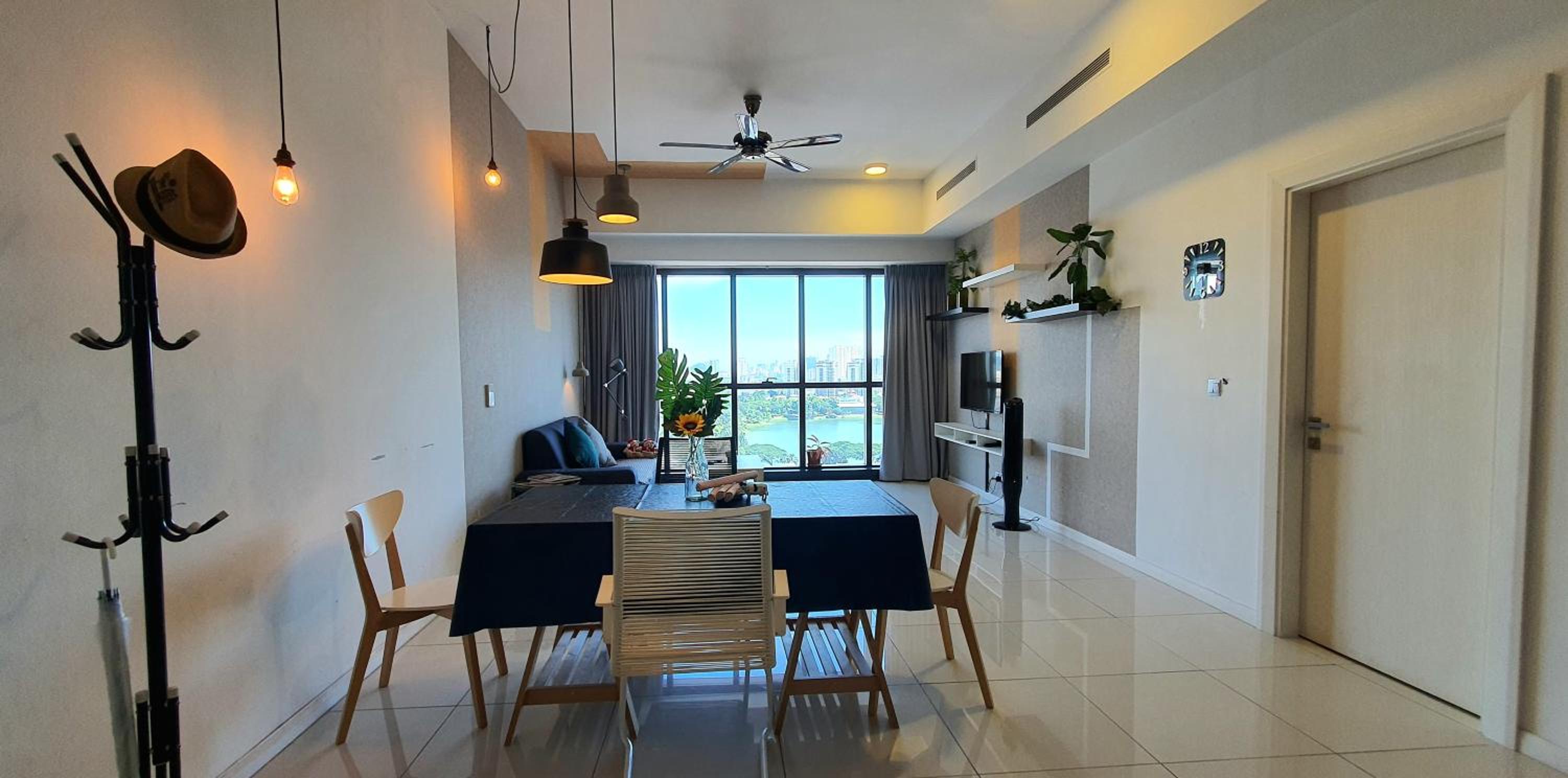 MCity Ampang (Room in shared apartment)