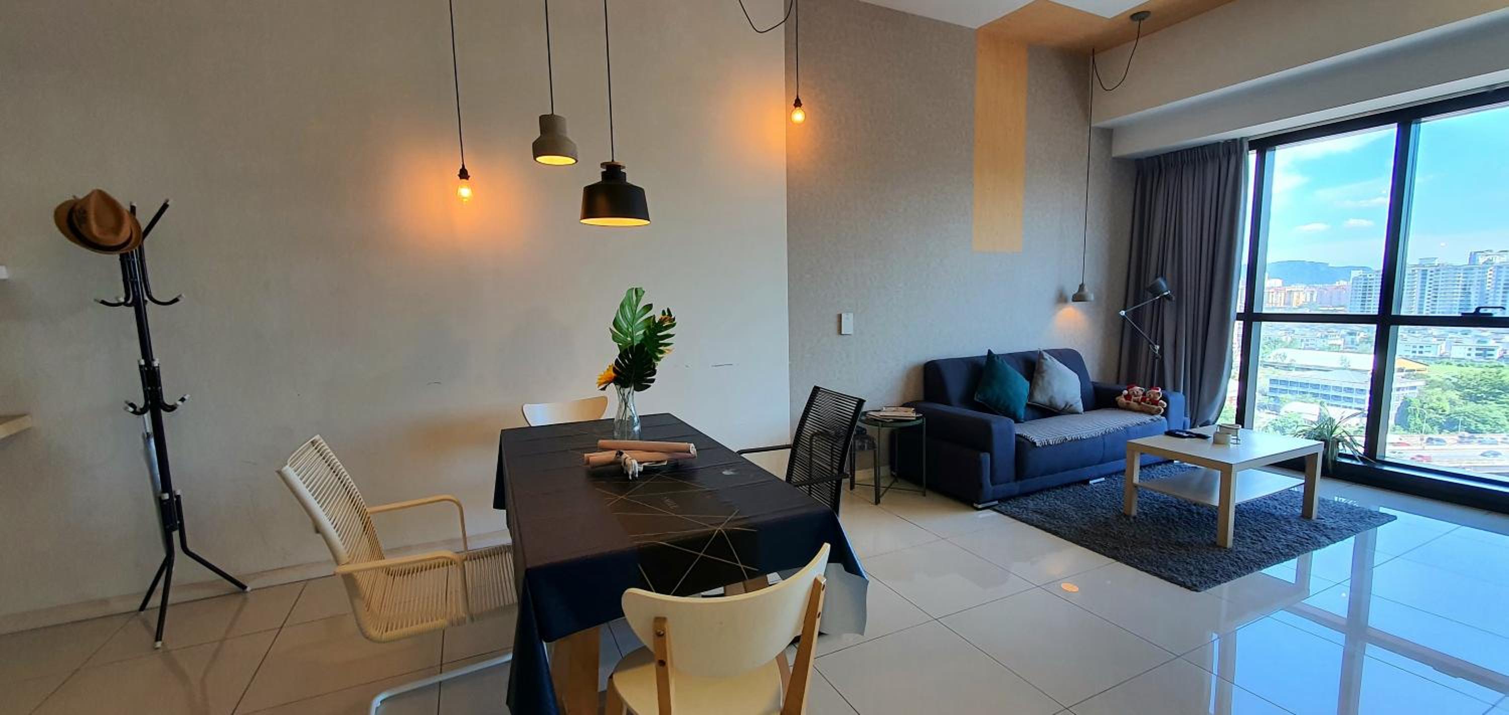 MCity Ampang (Room in shared apartment)