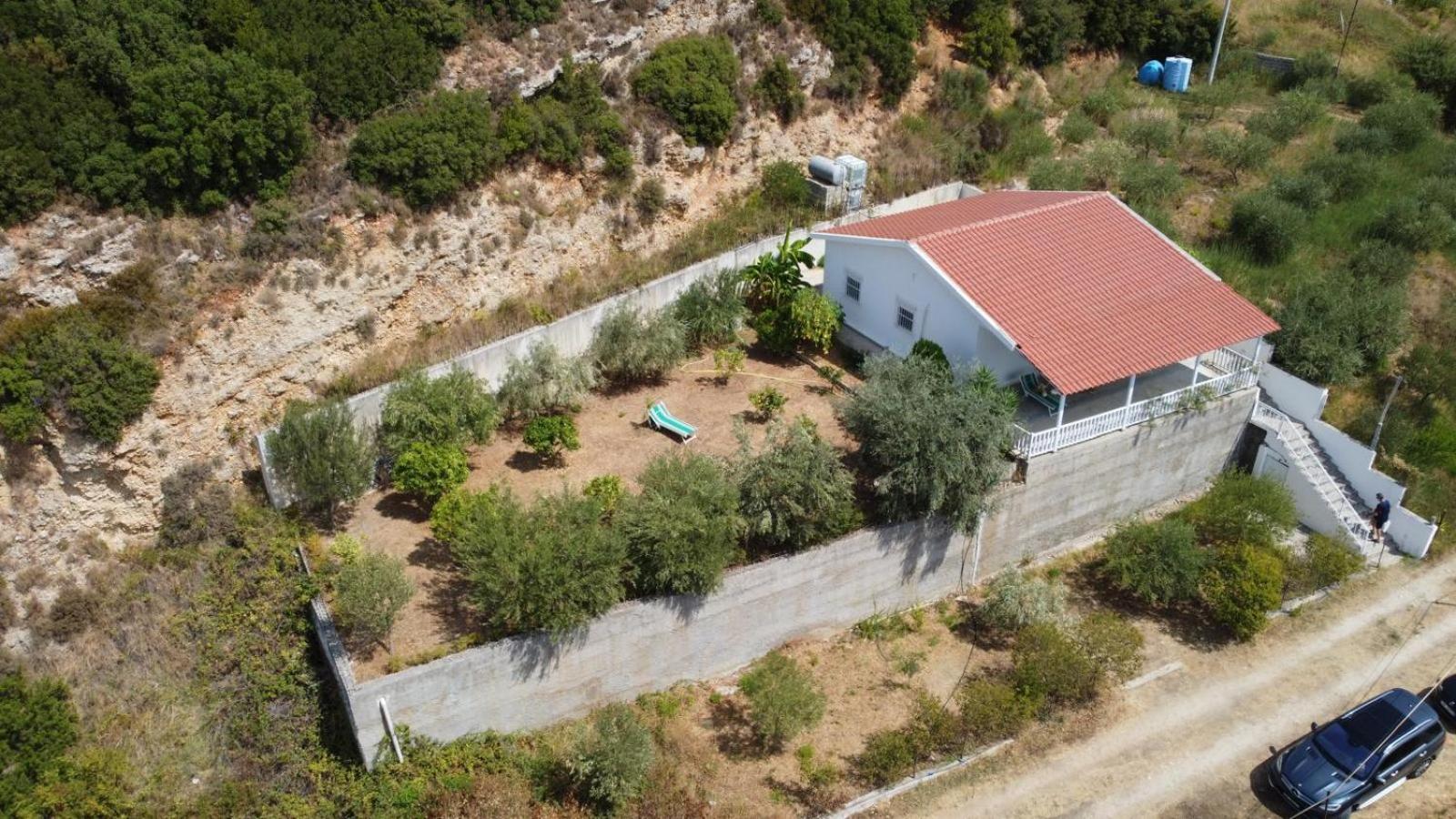 3 Bedrooms Holiday Home with Sea View