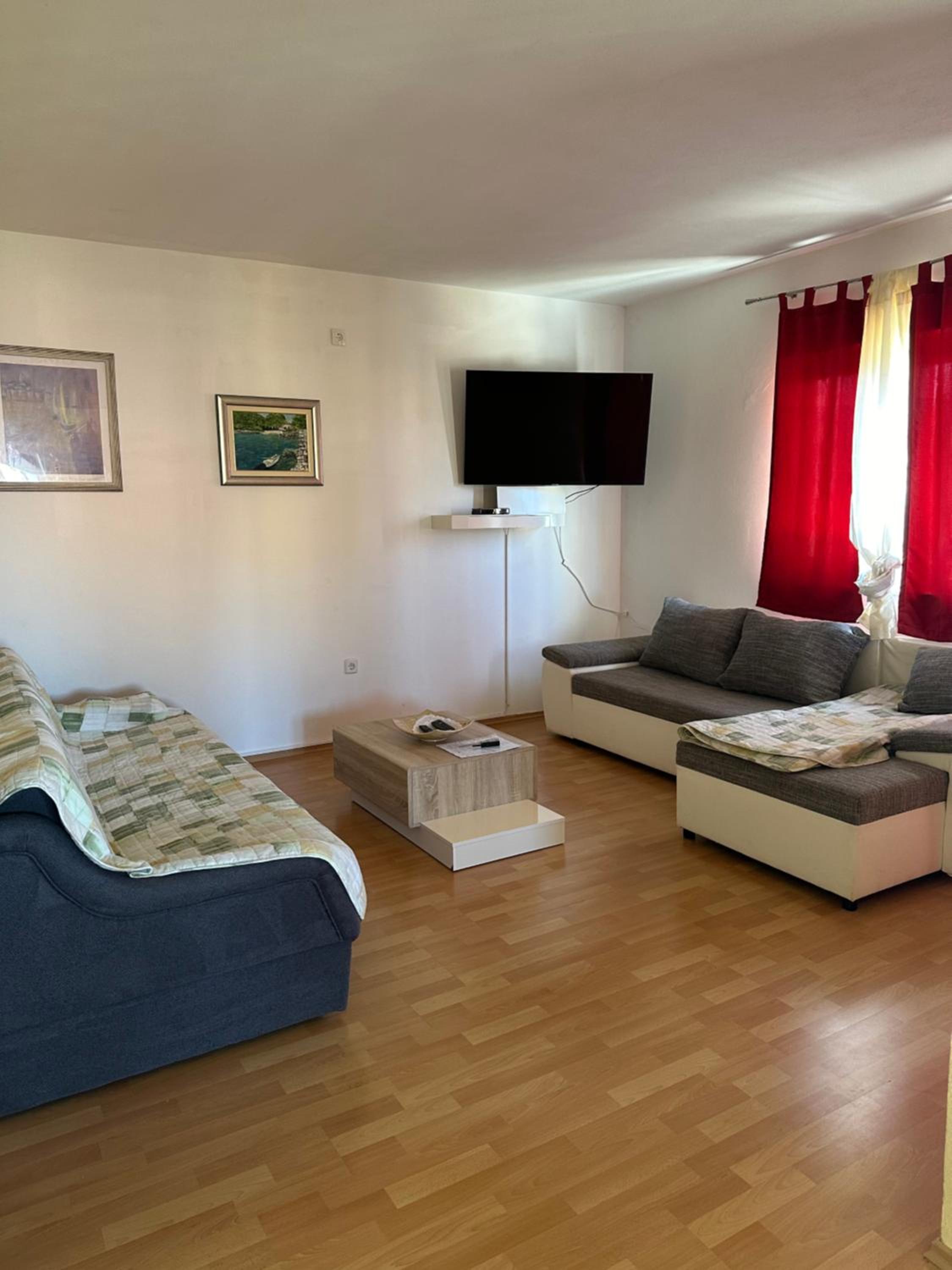 Apartman Jole view 3