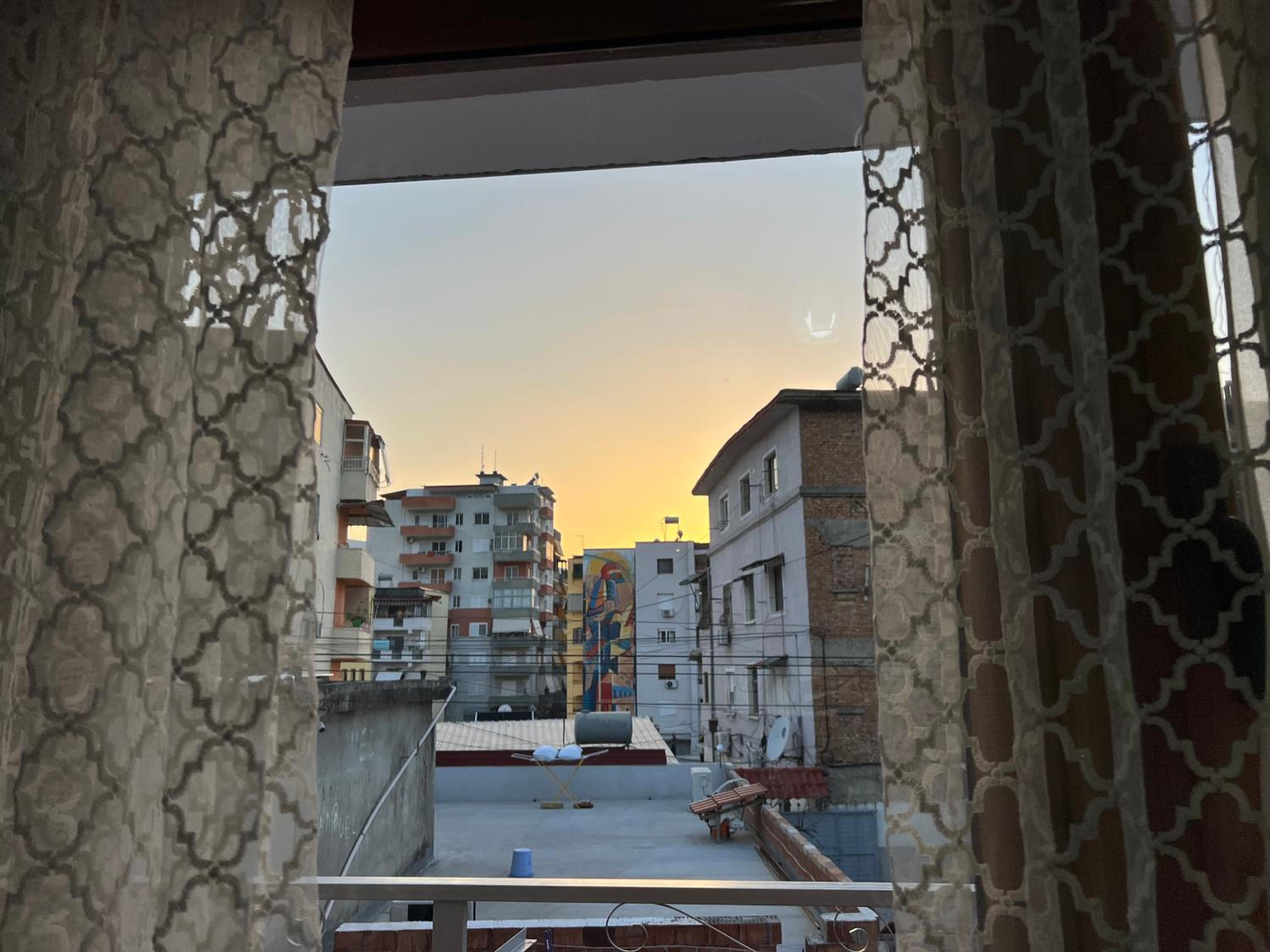 Villa EnSalv & Room & Apartment & Penthouse-Berat