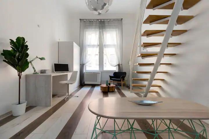 KZ Apartment szimpla krt