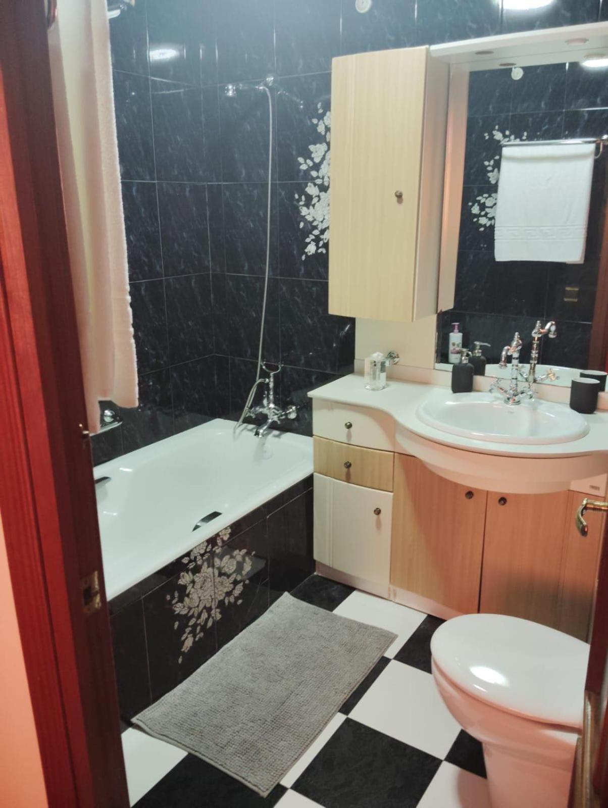 Apartamentos El Sardinal
