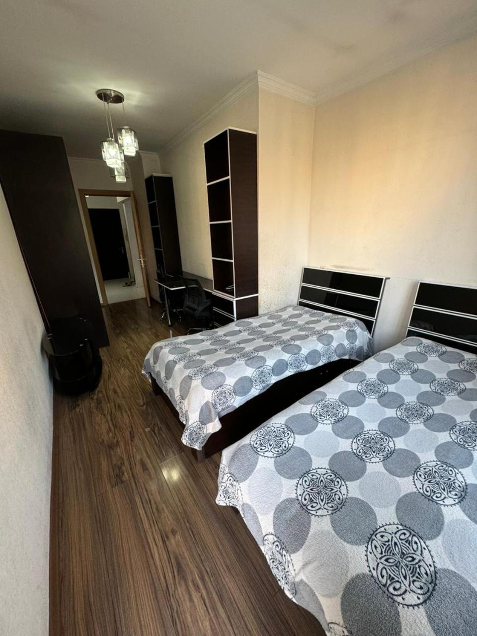 Apartment Kostava str with free parking view 4