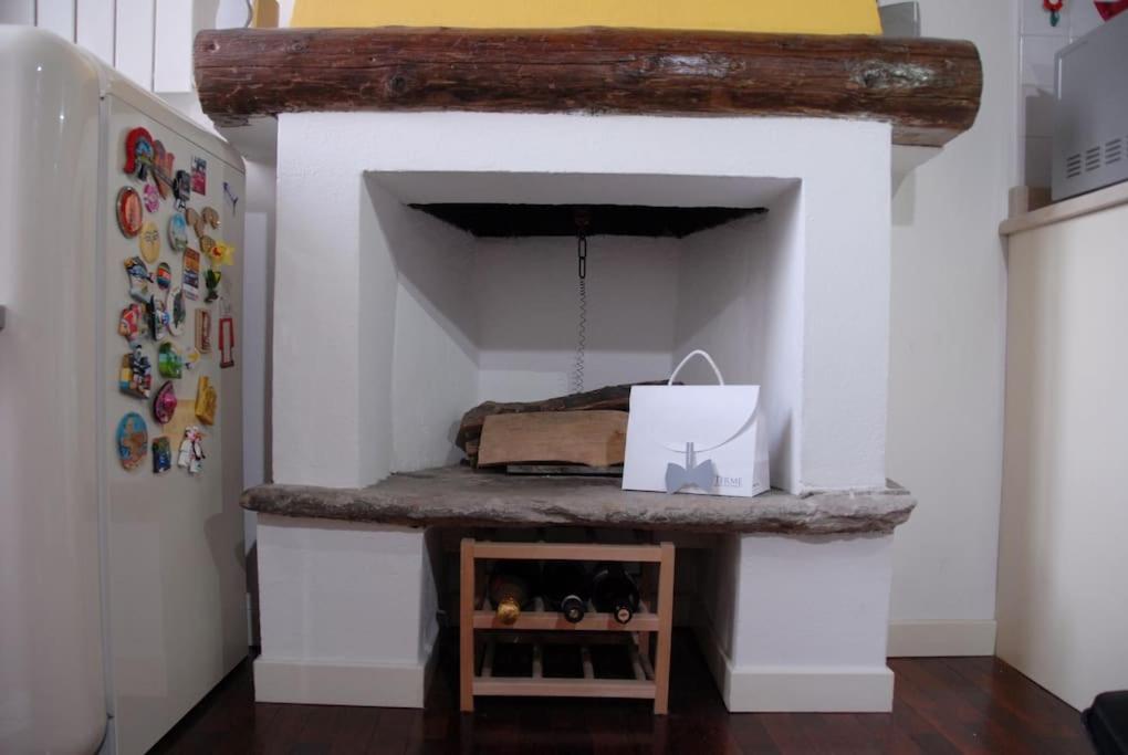 Cozy Flat Arch of Peace, City Center
